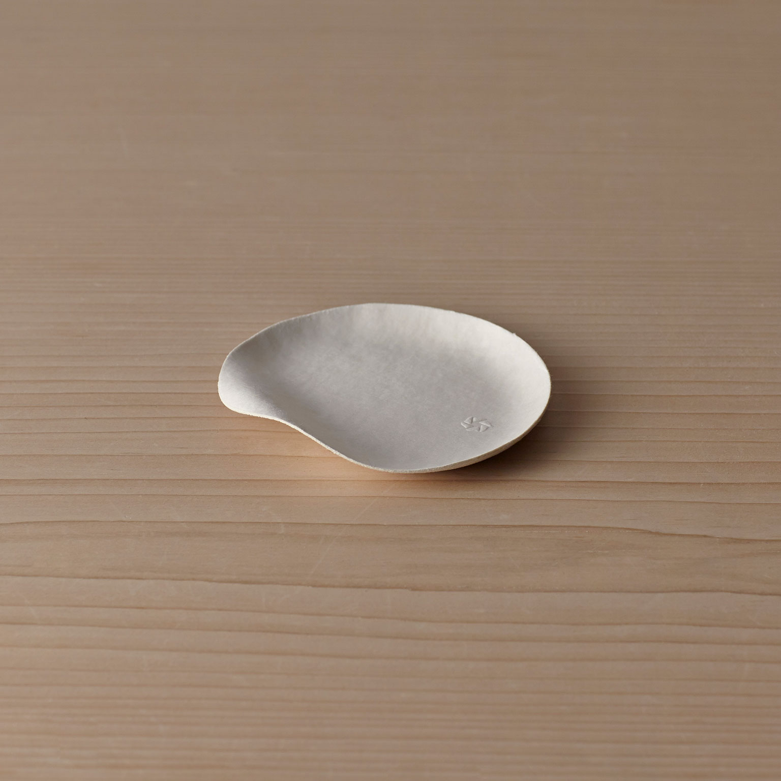 マルリ MARURI PURPLE TABLE 10枚 大皿 丸皿 31センチ マルリ MARURI PURPLE TABLE 10枚 大皿 丸皿 31センチ