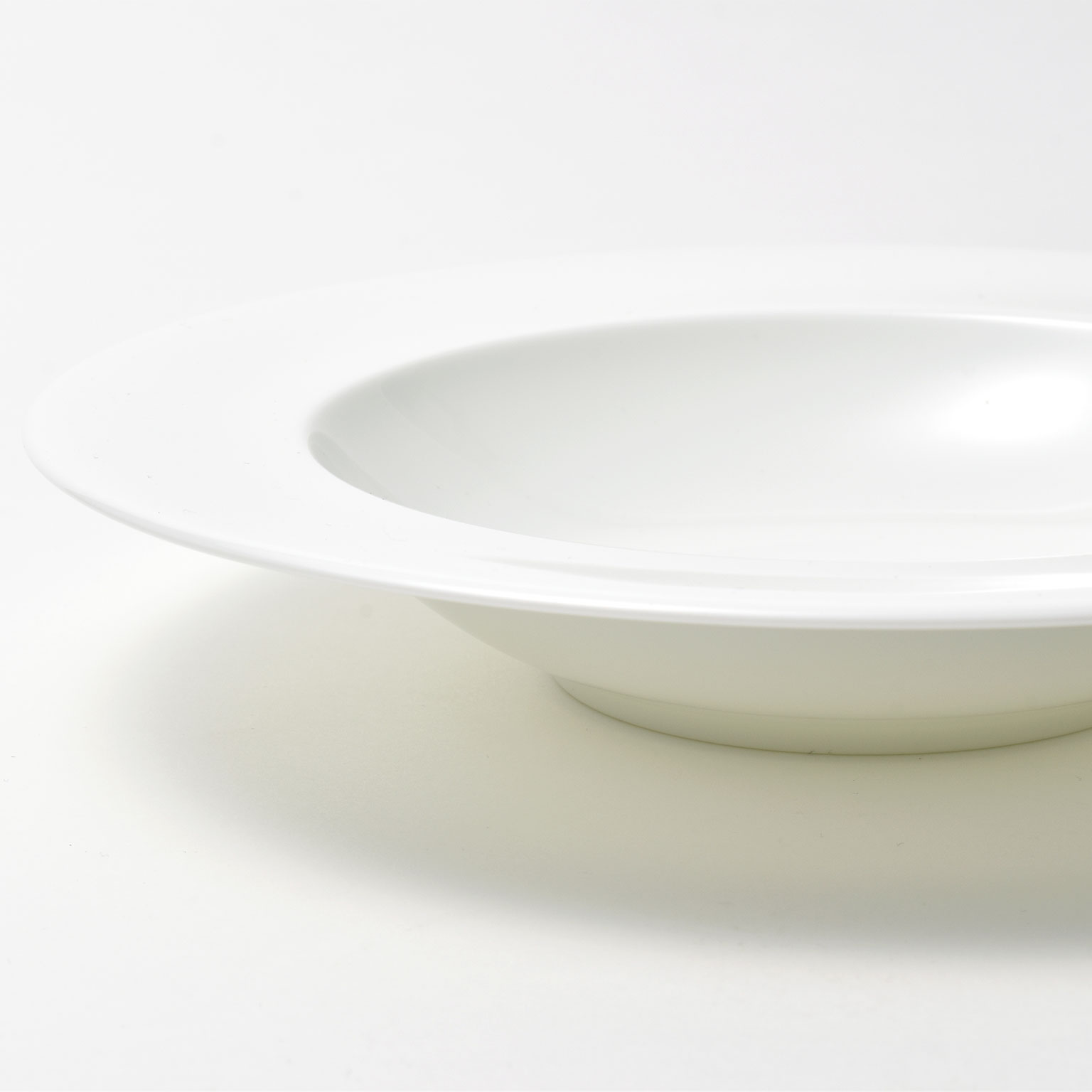 NIKKO（ニッコー）ディーププレート | LIVING MOTIF｜家具・インテリア