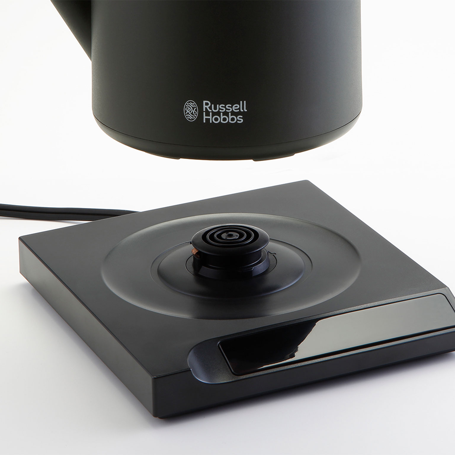 Russell Hobbs（ラッセルホブス）Tケトル | LIVING MOTIF｜家具