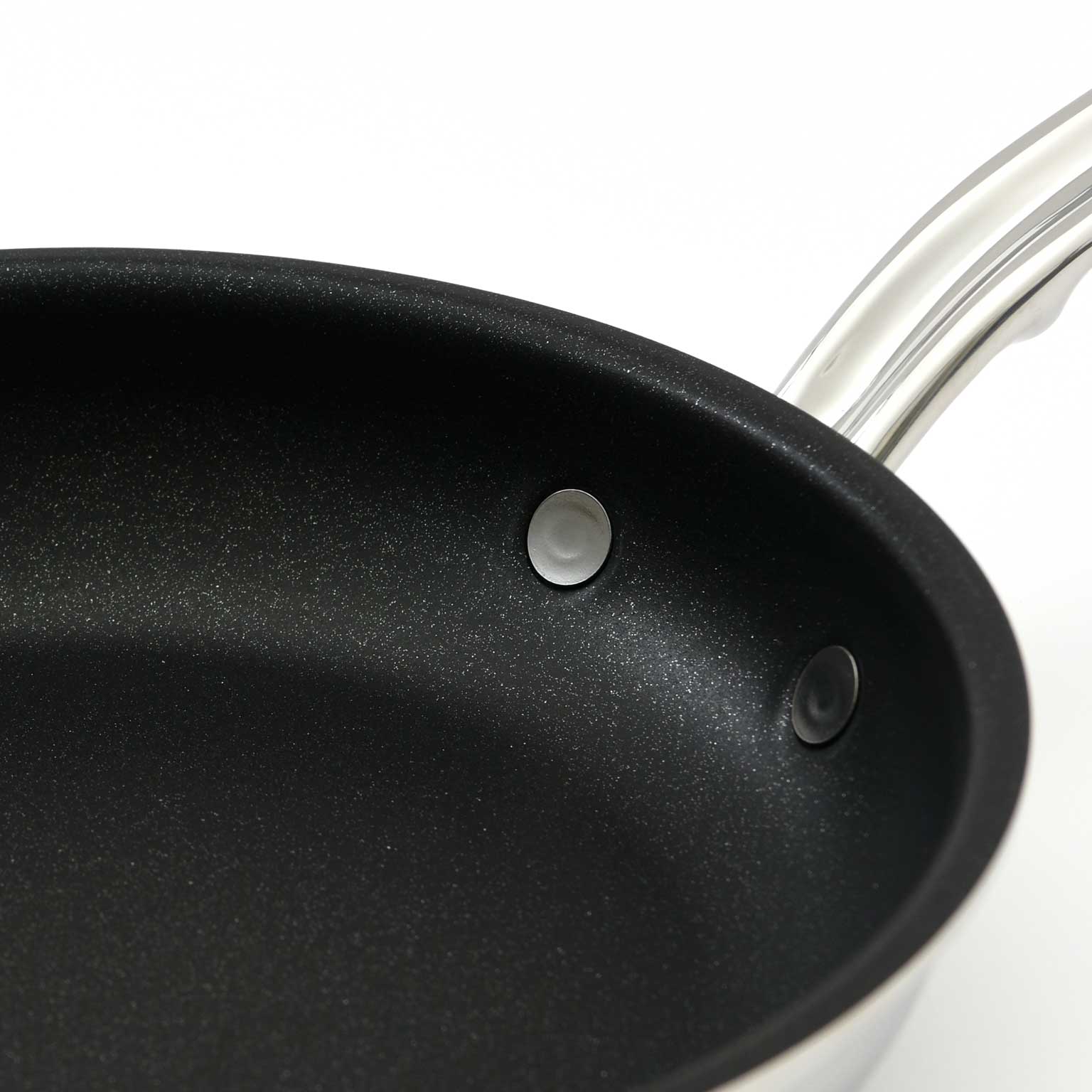 HESTAN（ヘスタン）PROBONDシリーズ フライパン | LIVING MOTIF｜家具