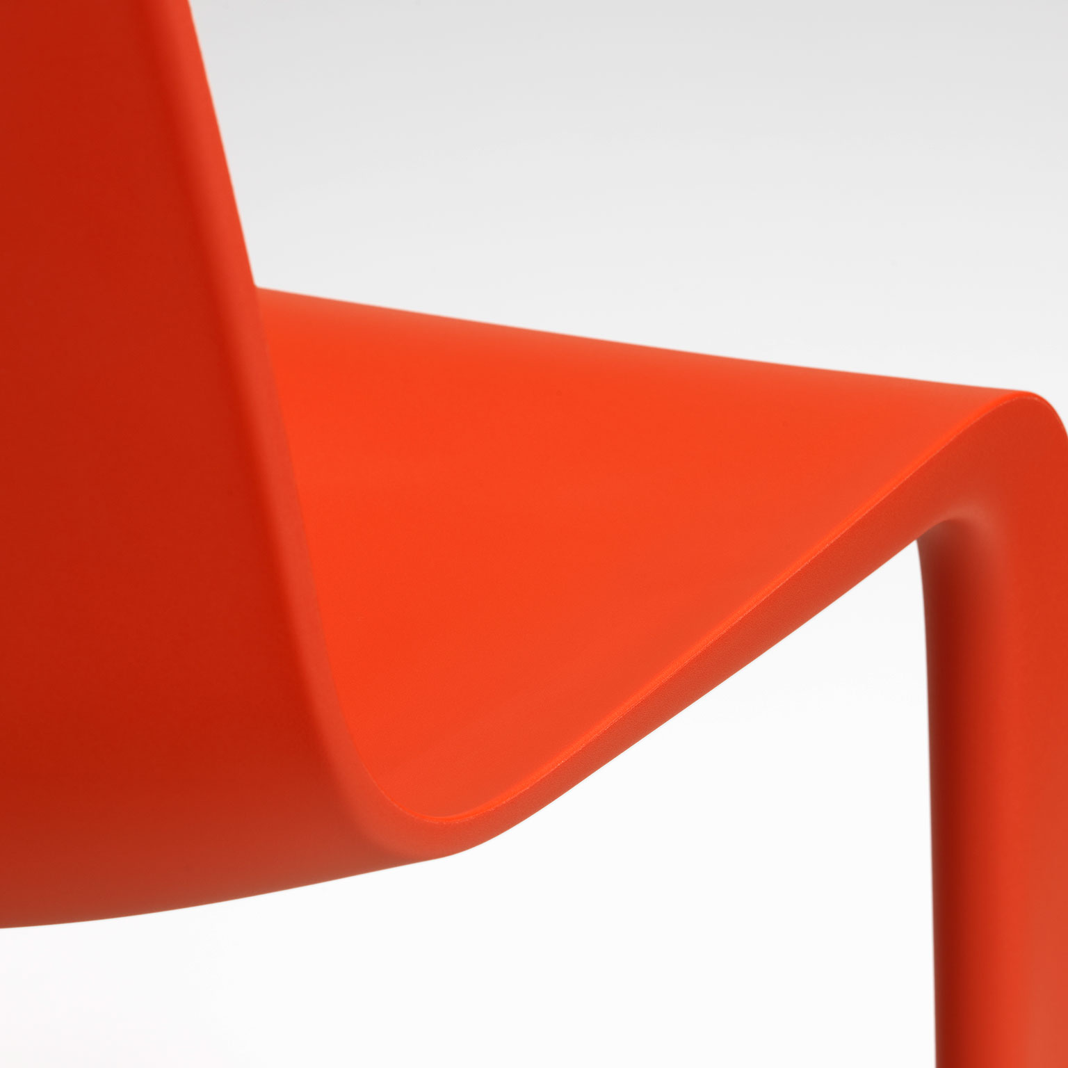 Vitra（ヴィトラ）EVO-C チェア | LIVING MOTIF｜家具・インテリア