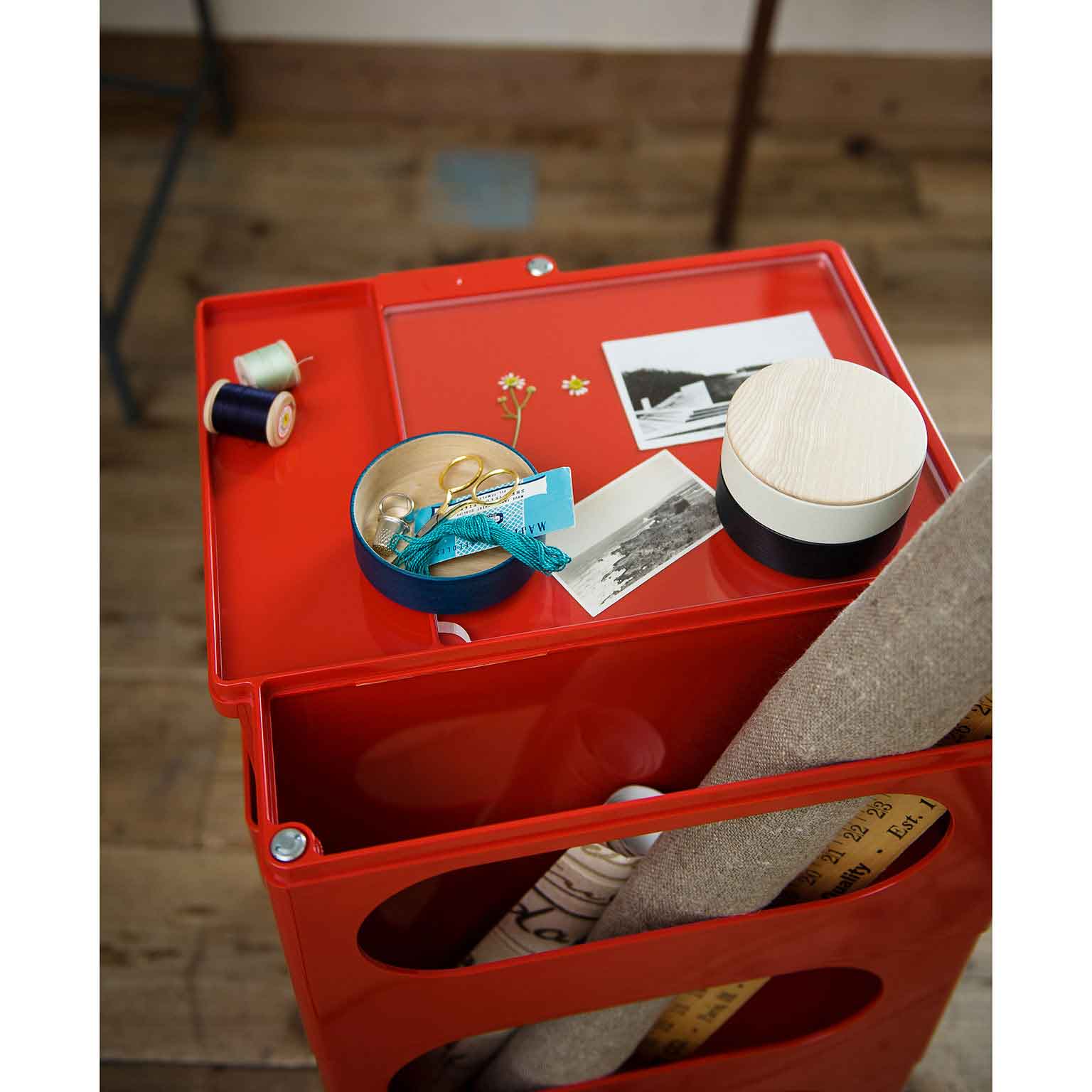 BOBY WAGON ボビーワゴン 2段2トレイ RED ボビーワゴン 2段2