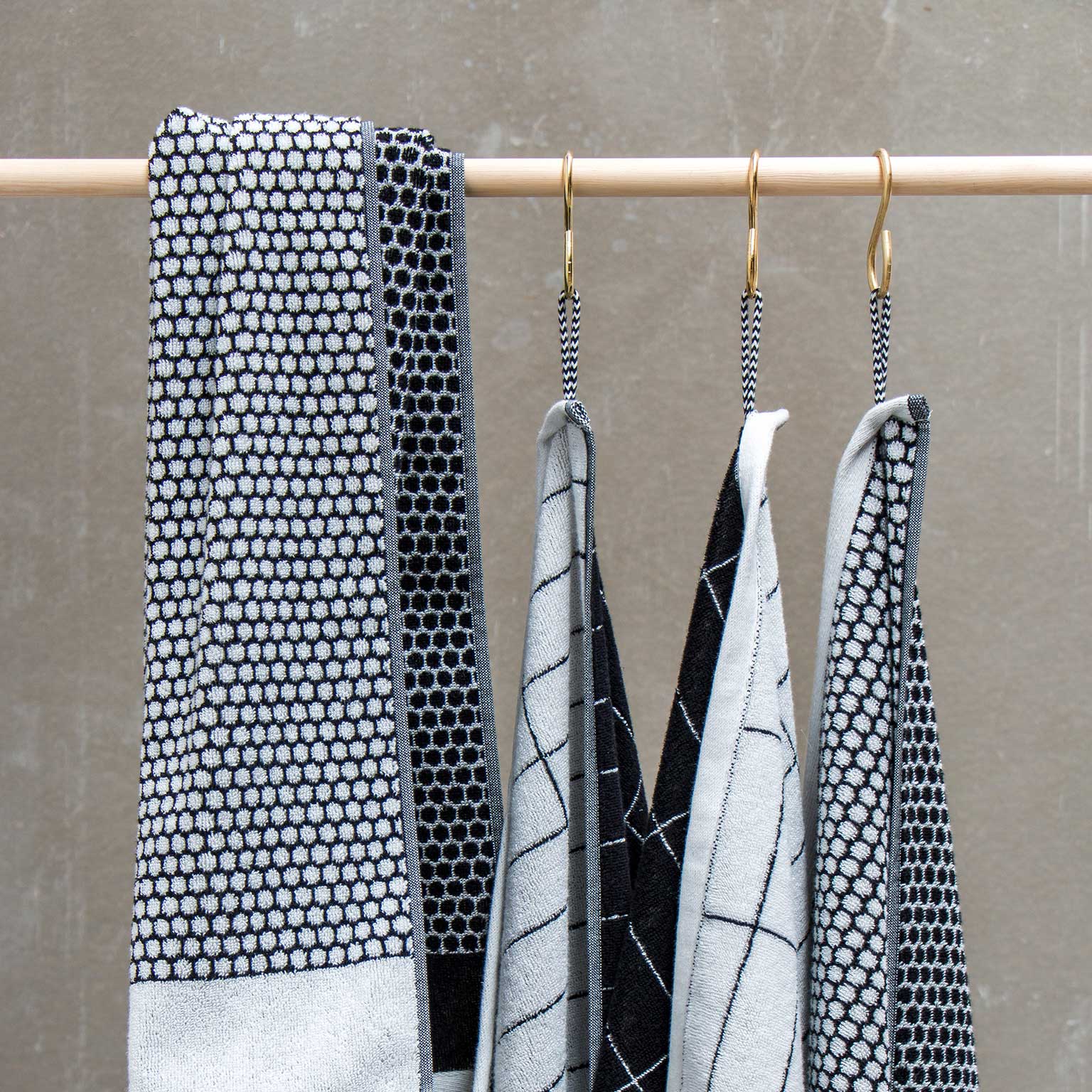 METTE DITMER（メッテ ディトマー）GRID タオル | LIVING MOTIF｜家具
