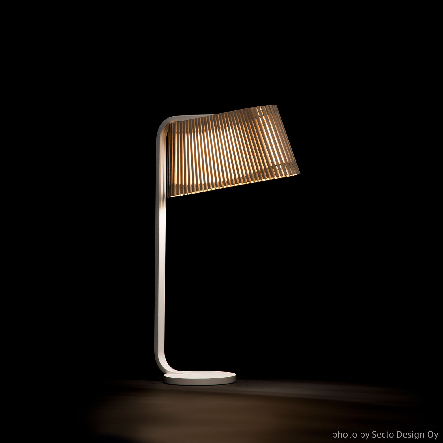 最終　新品　希少大型テーブルランプ　塗装ヒビあり 最終 新品 希少大型テーブルランプ 塗装ヒビあり