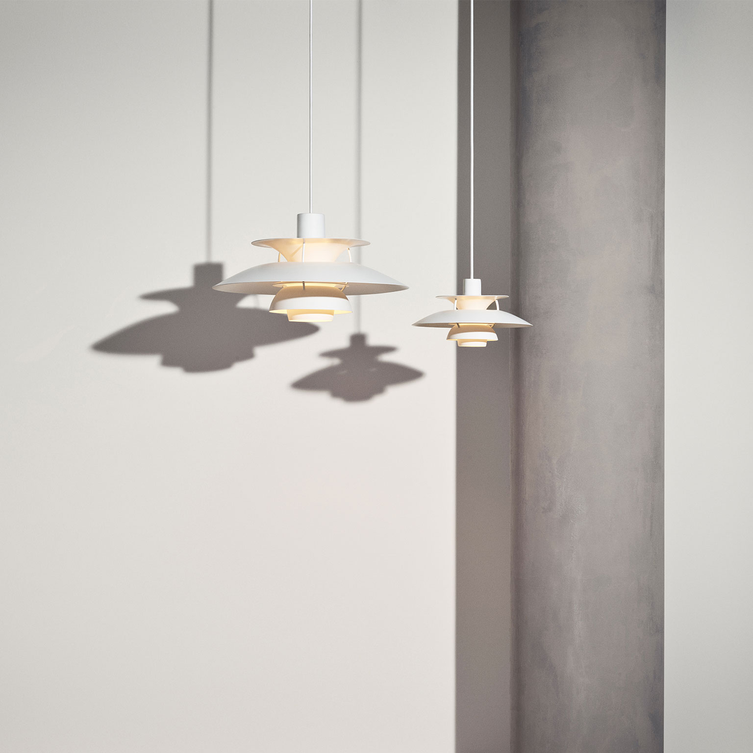 高品質版　ルイスポールセン　PH5　リプロダクト　40cm　モノクロホワイト　2 Louis Poulsen（ルイスポールセン）PH5（ピー エイチ ファイブ