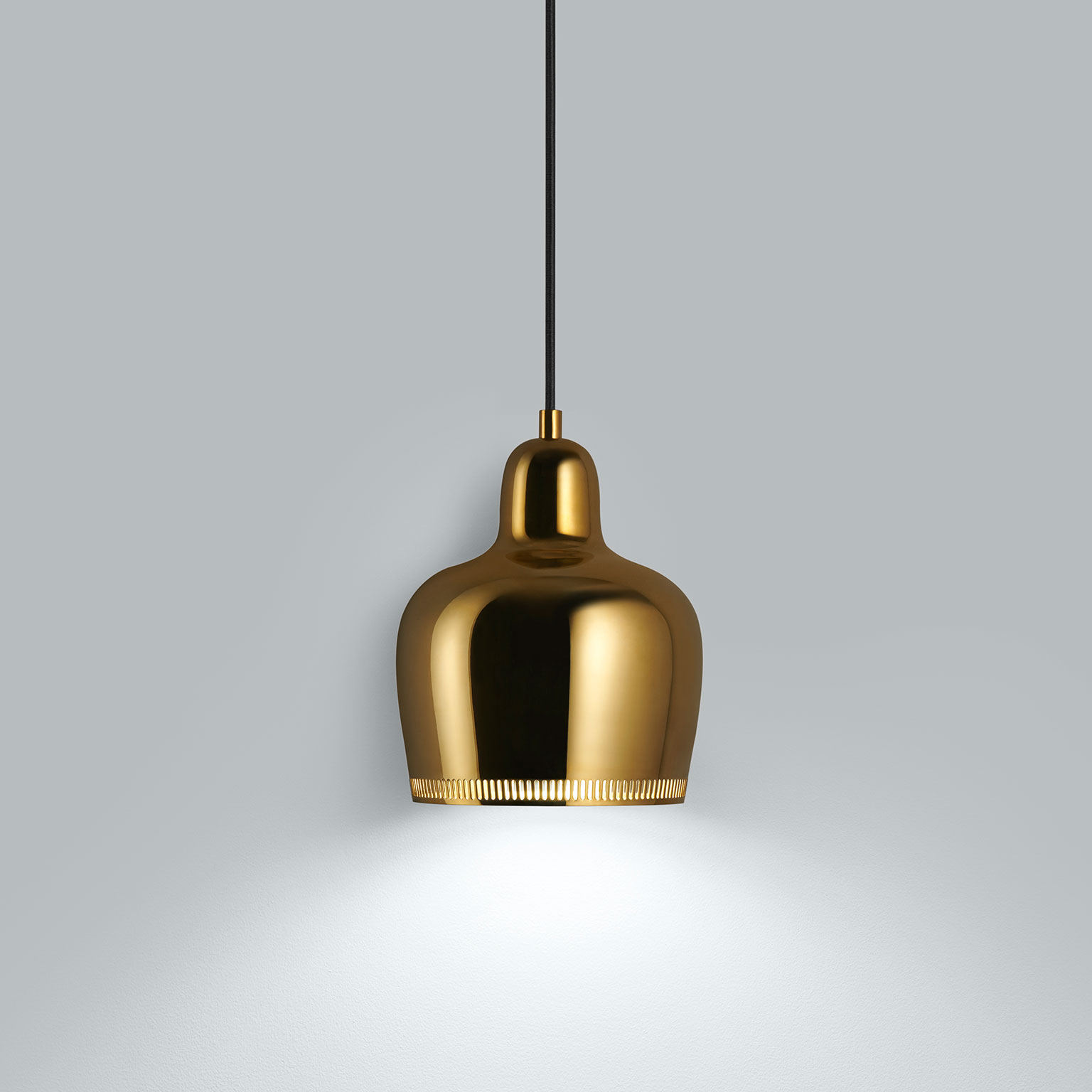 artek（アルテック）A330S ペンダント GOLDEN BELL SAVOY | LIVING