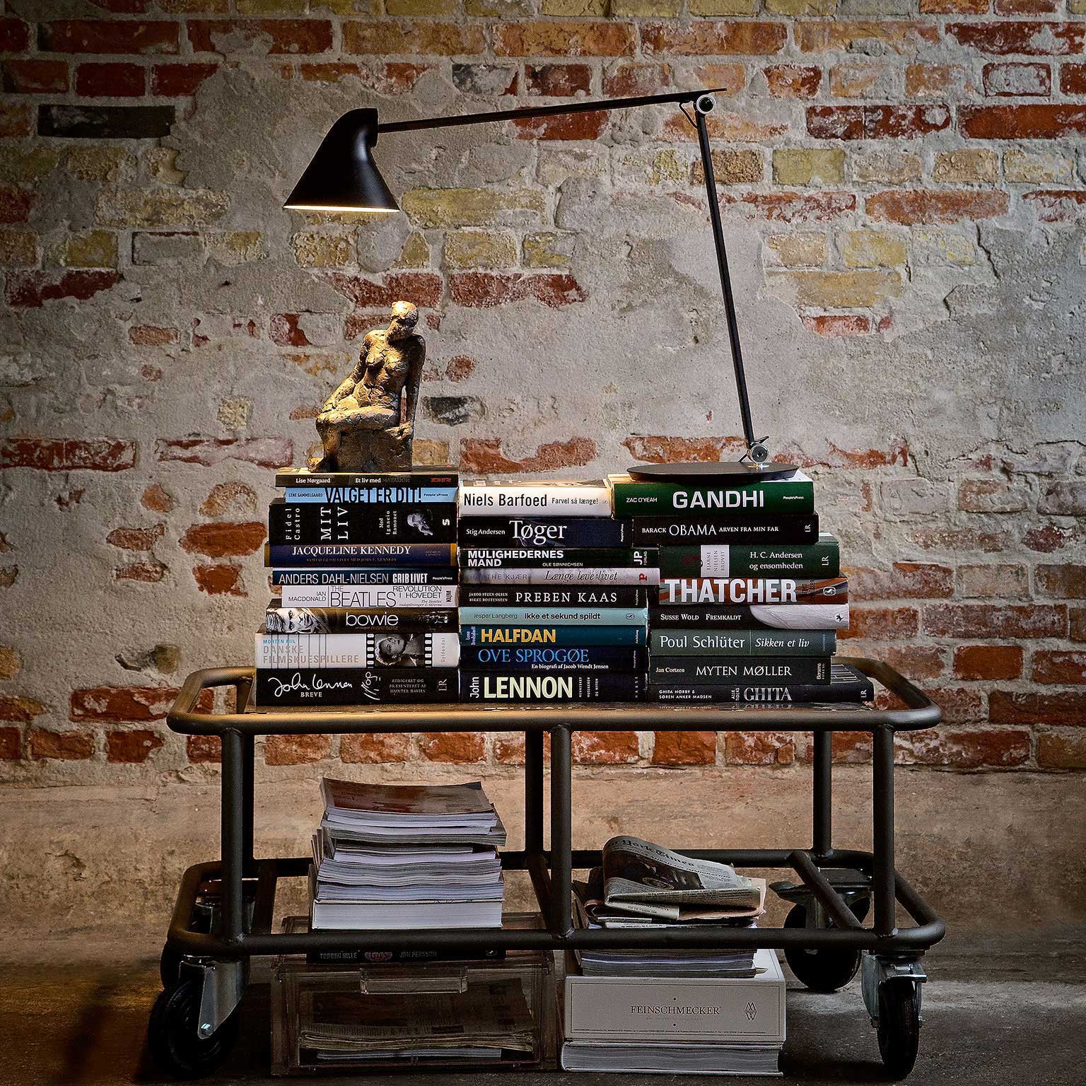 Louis Poulsen（ルイスポールセン）NJP テーブル | LIVING MOTIF｜家具