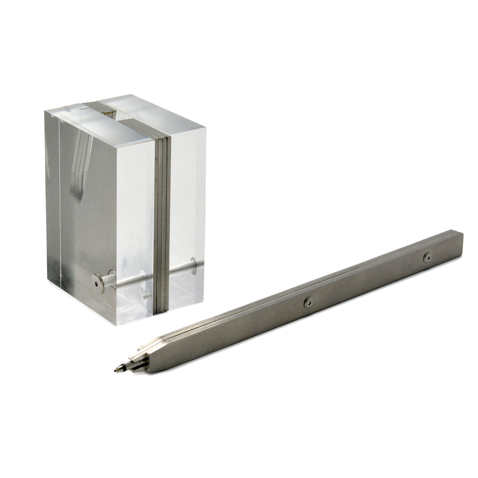 CLAUSTRUM（クラウストルム）デスクペン | LIVING MOTIF｜家具