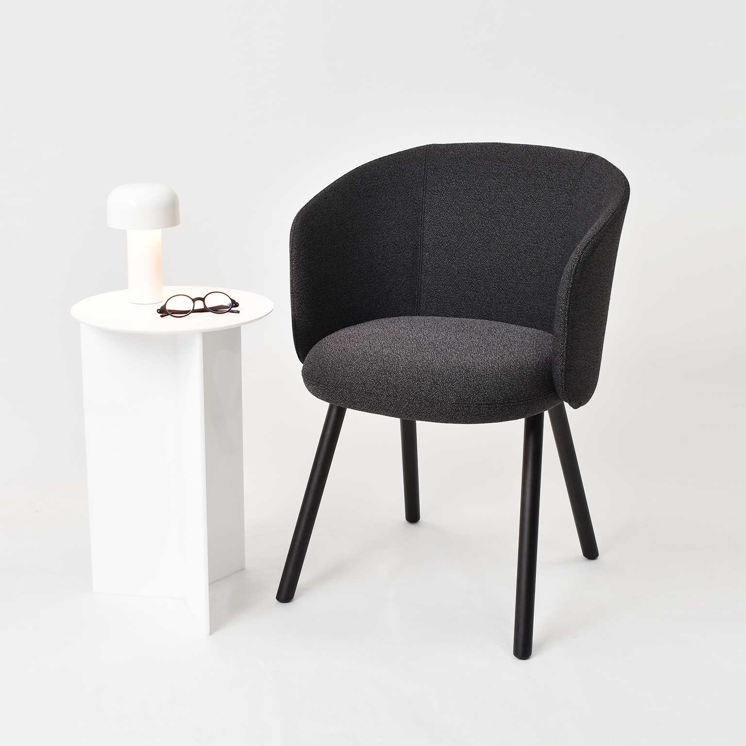 【値下交渉可】Vitra ヴィトラ　ソフトシェル アームチェア　ブラック 値下交渉可】Vitra ヴィトラ ソフトシェル アームチェア