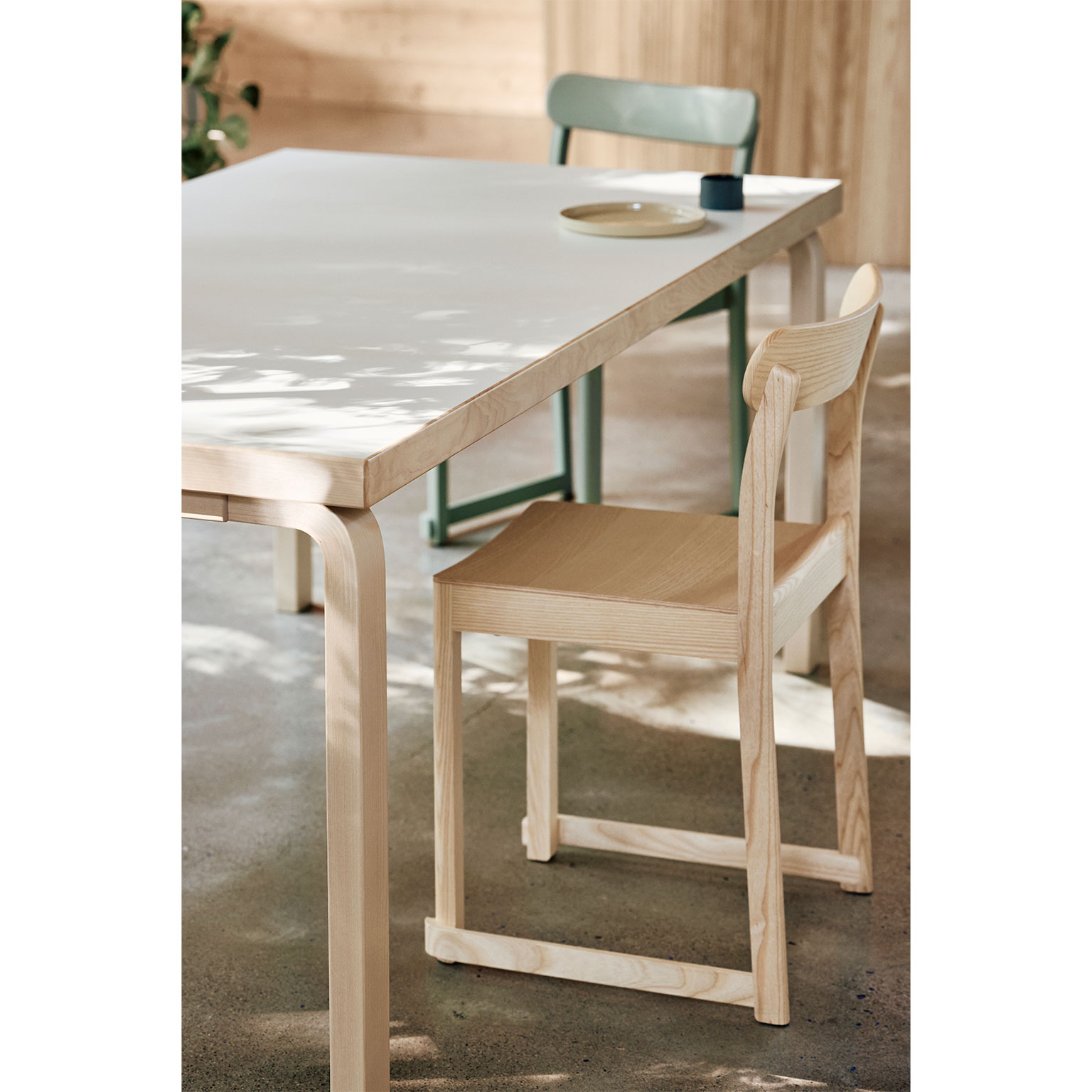 artek（アルテック）アトリエ チェア アッシュ ナチュラルラッカー