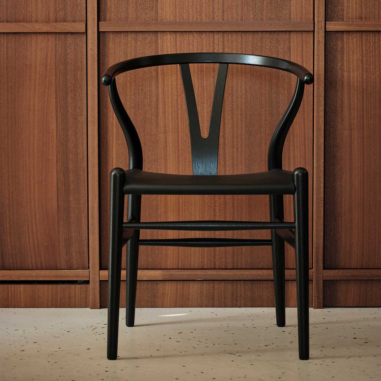 CARL HANSEN & SON（カールハンセン&サン）［期間限定価格 11/30まで