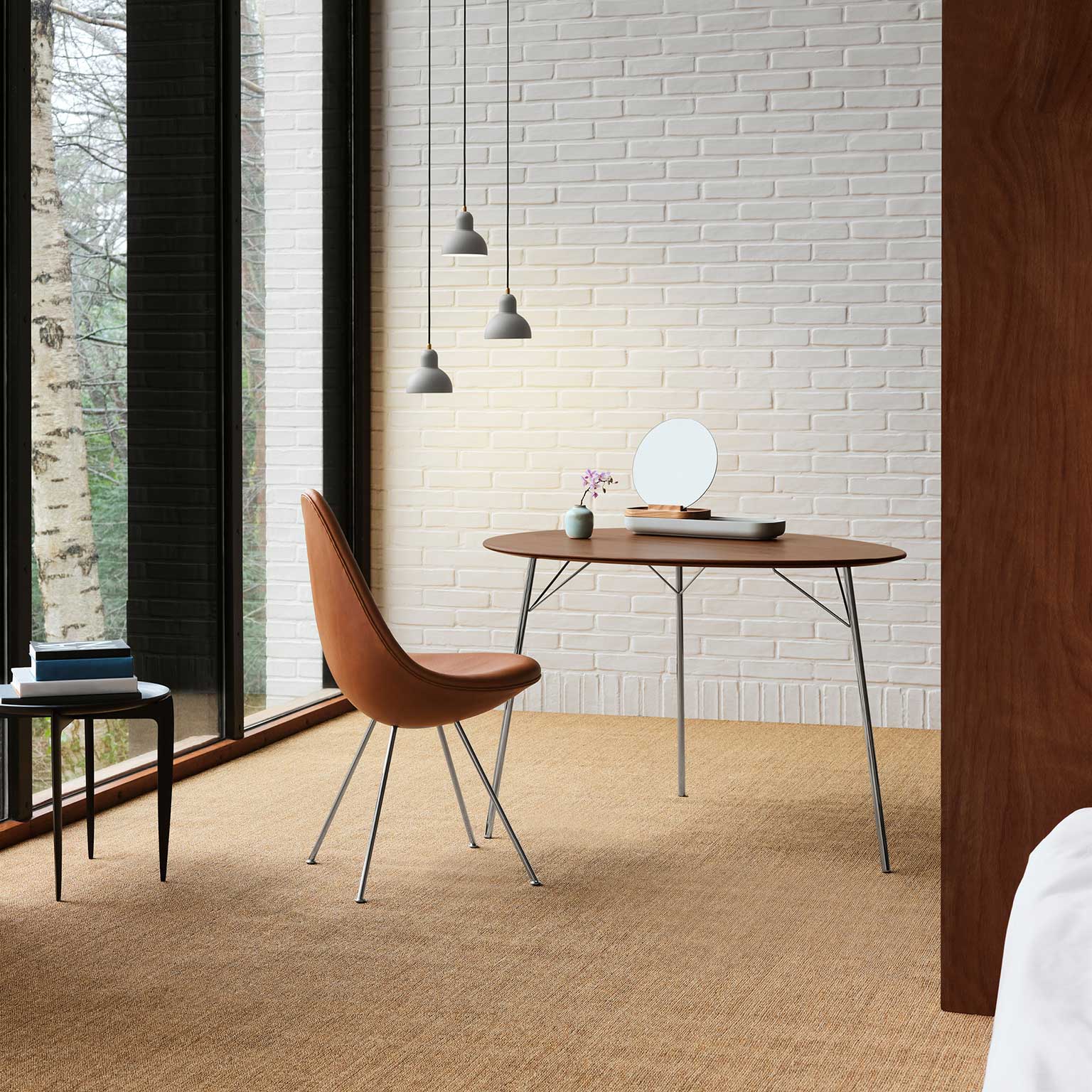 FRITZ HANSEN（フリッツ・ハンセン）EGG テーブル