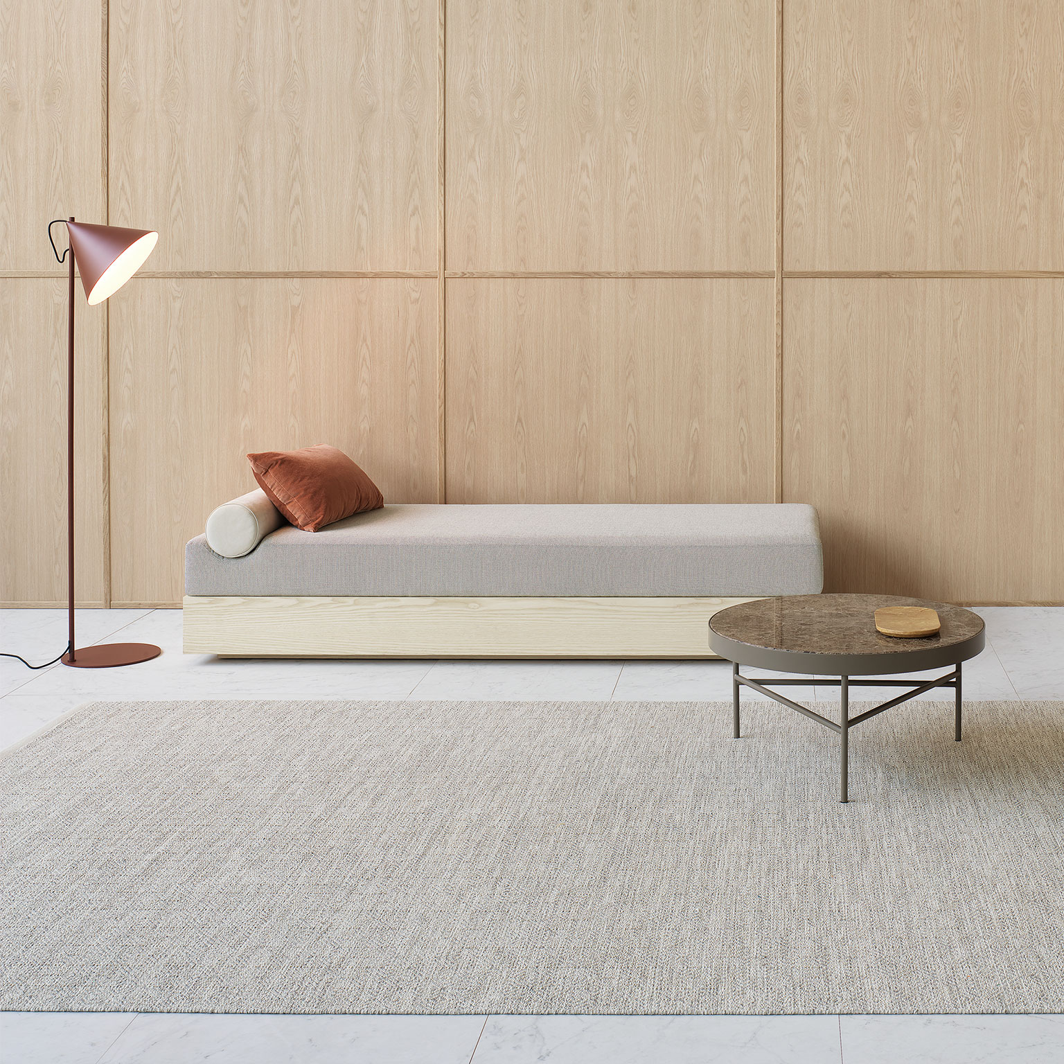 【極美品】 MIHO イタリア製 花・鳥柄 ラグマット 201.5×137cm ナカ貿易株式会社 / Naka Trading Co., Ltd. / 和風柄 開花