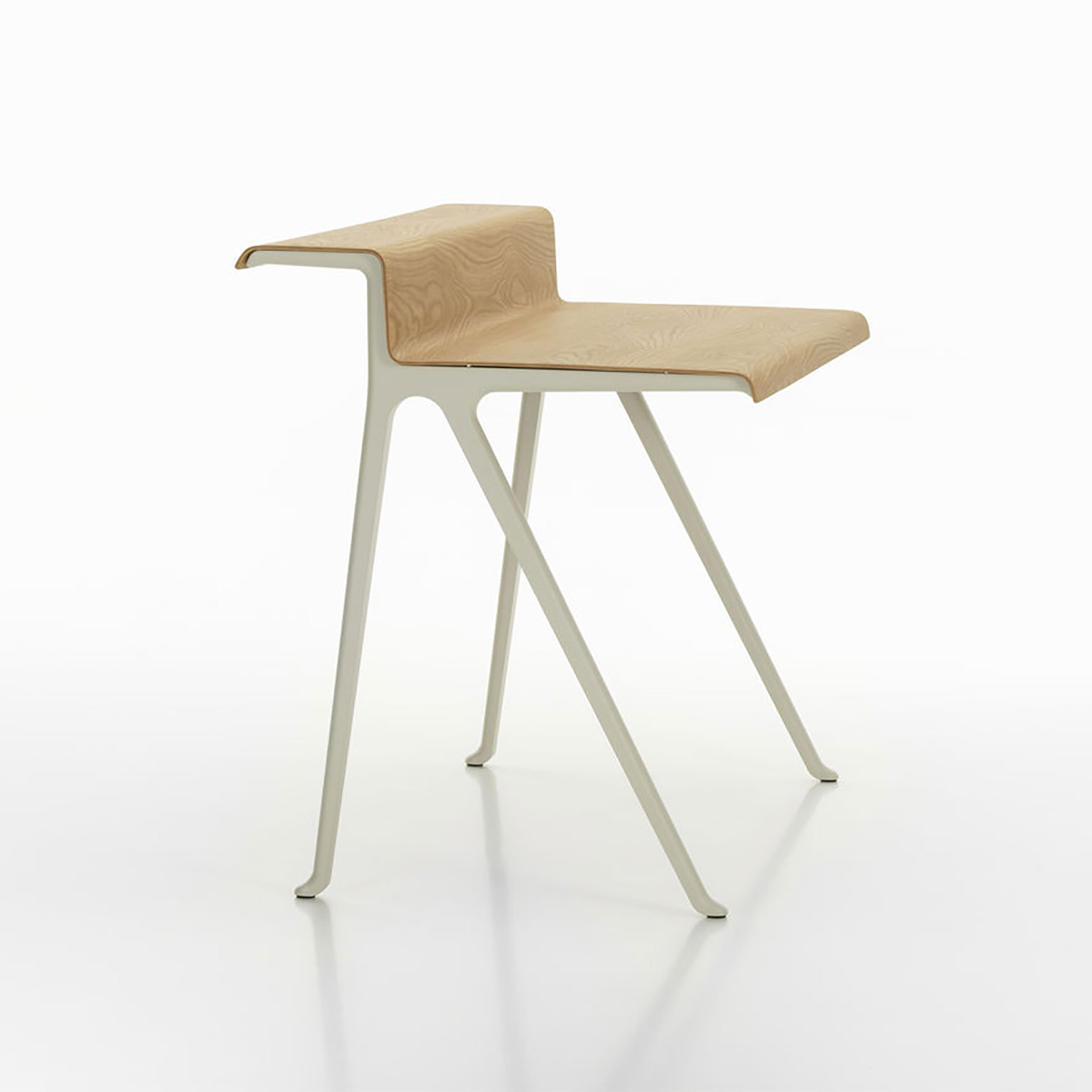 Vitra（ヴィトラ）Courier デスク ナチュラルオークトップ / チョーク 
