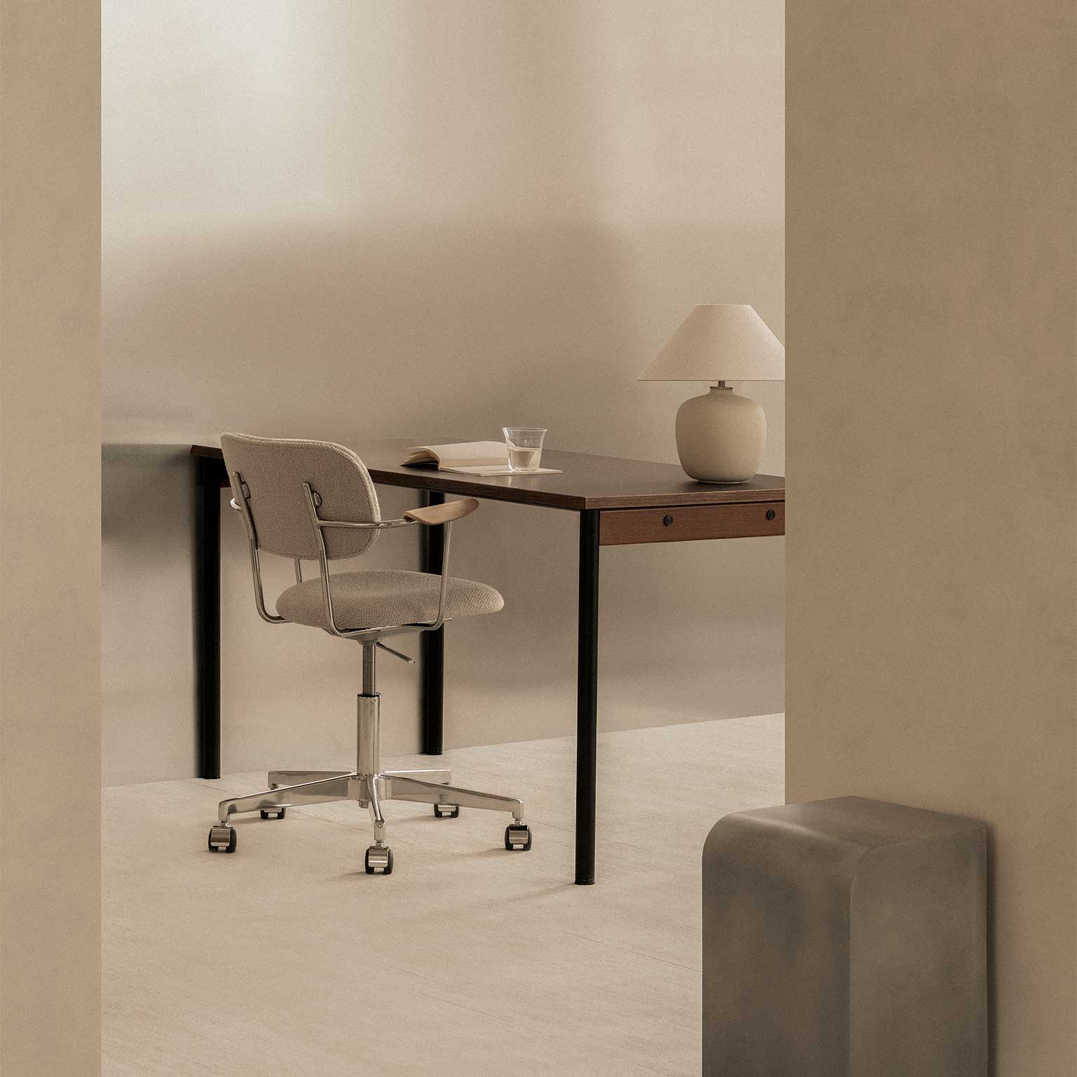 Audo Copenhagen（オドー コペンハーゲン）CO TASK アームチェア