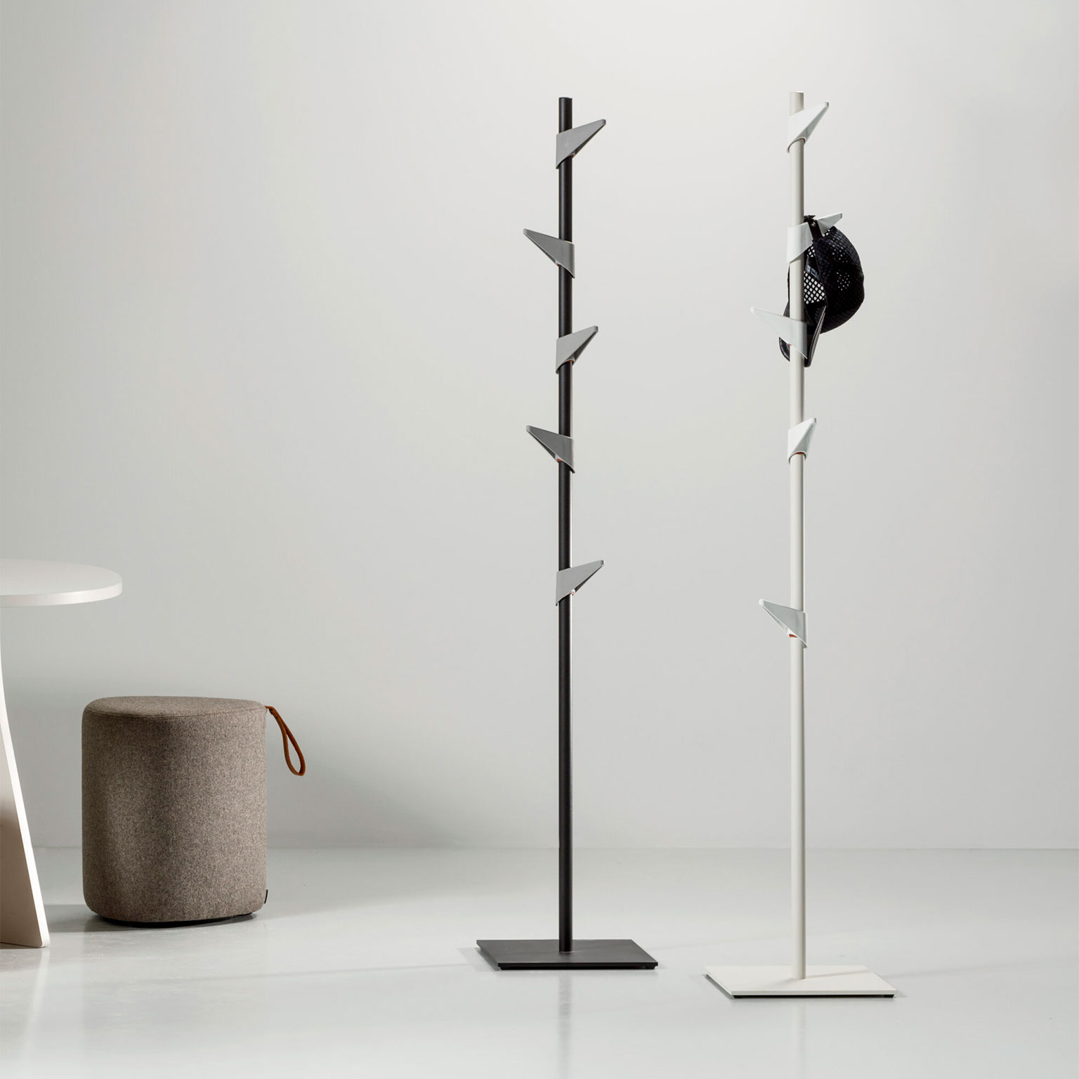 Cascando（カスカンド）Bamboo Steel1 コートスタンド グリーン［店頭