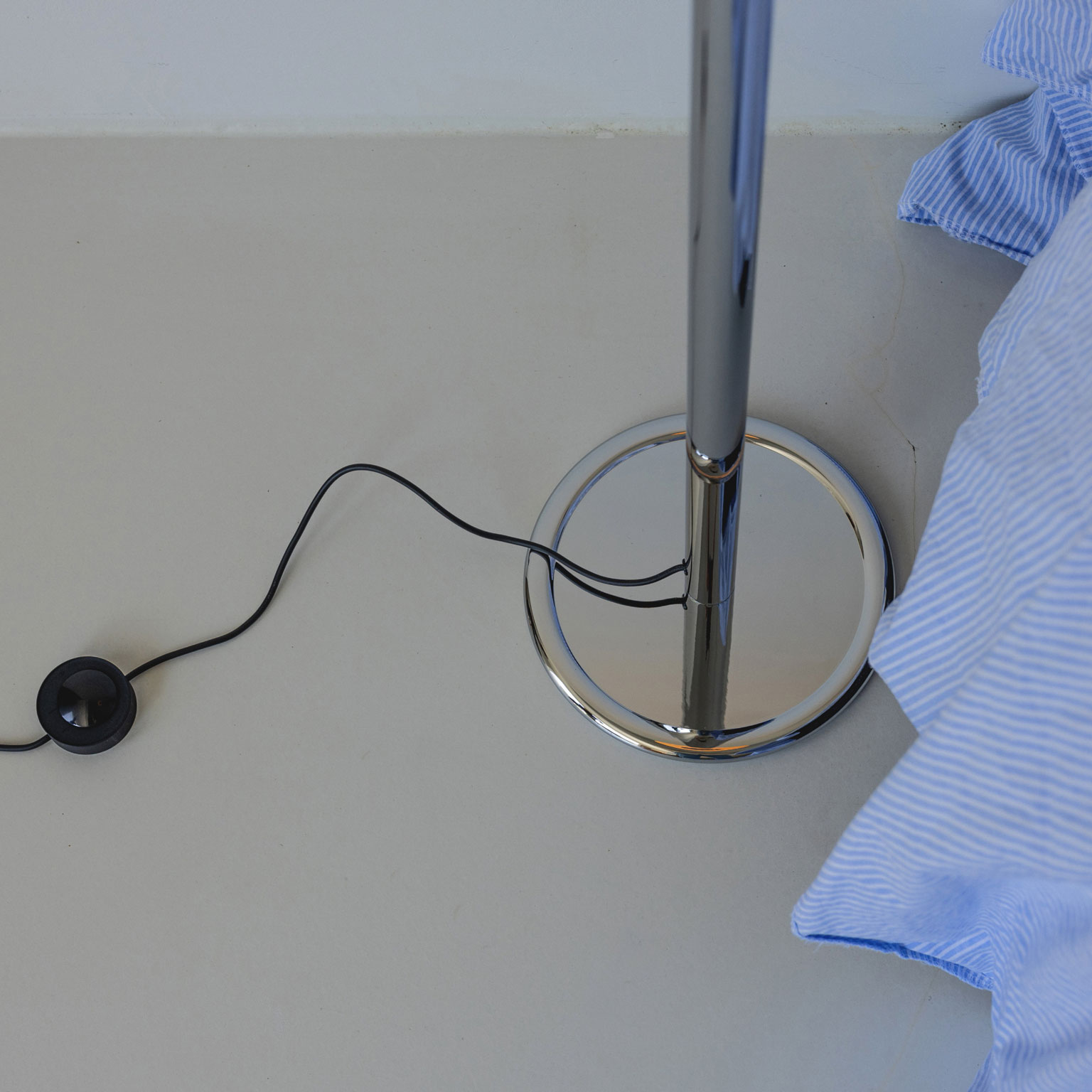 ILKW.（アイエルケーダブリュー）SNOWMAN22 フロアランプ Spin Butter