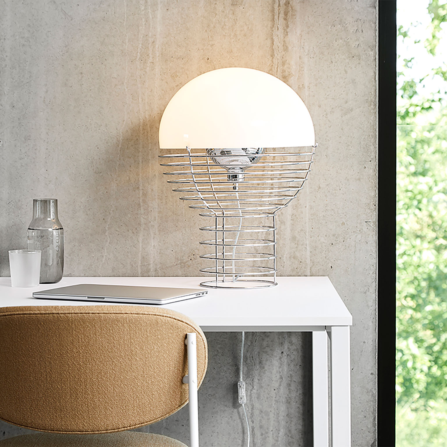 VERPAN（ヴァーパン）WIRE TABLE LAMP Φ30［取寄せ商品］ | LIVING