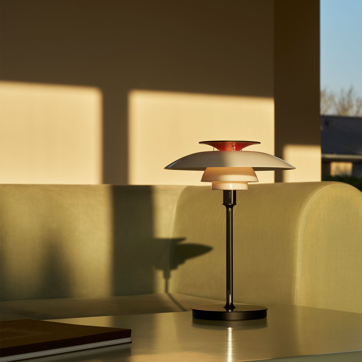 Louis Poulsen（ルイスポールセン）PH80 ポータブル シルバー