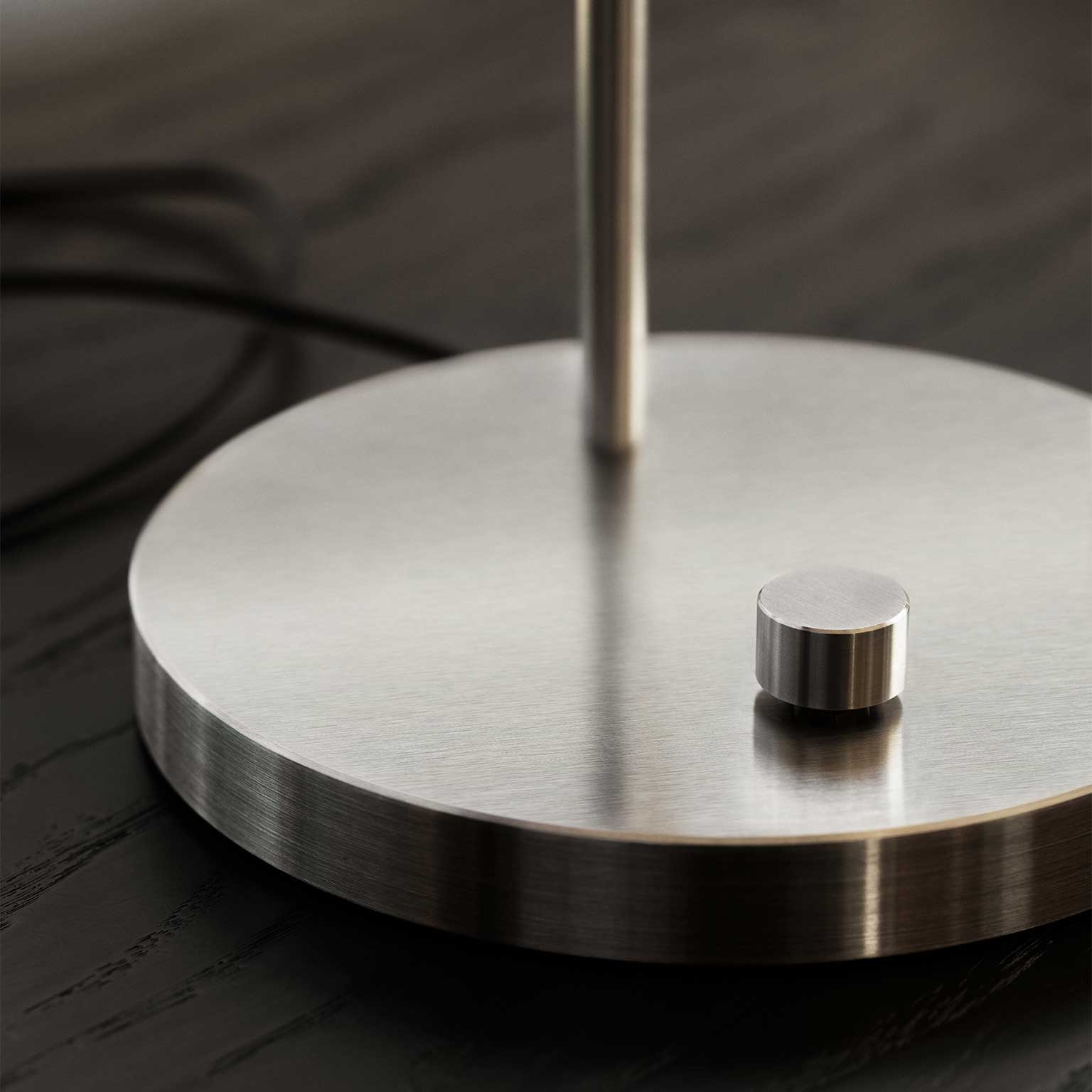 FRITZ HANSEN（フリッツ・ハンセン）MS021 デスクランプ スチール