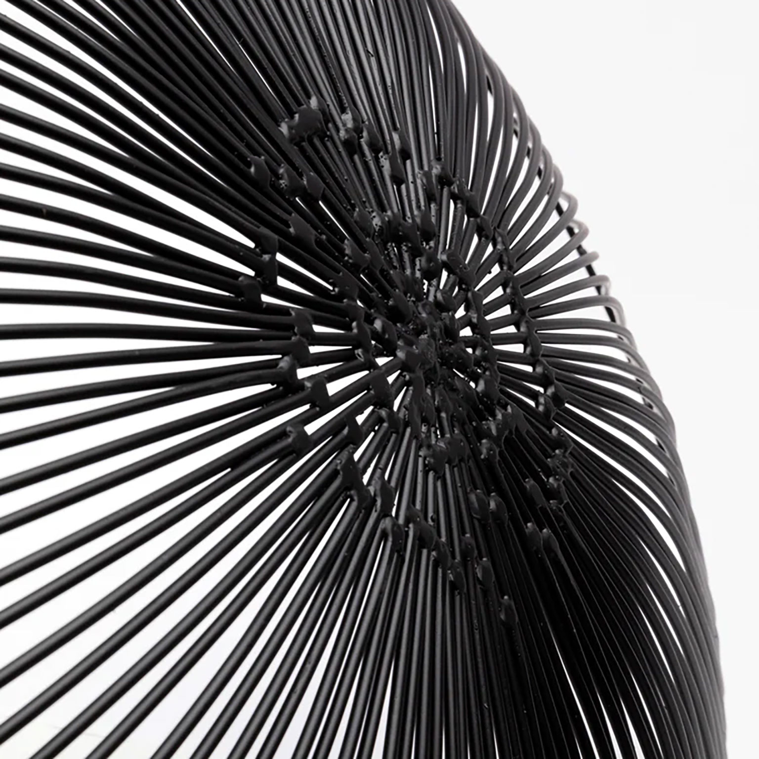 SERAX（セラックス）Edo プレート ブラック | LIVING MOTIF｜家具