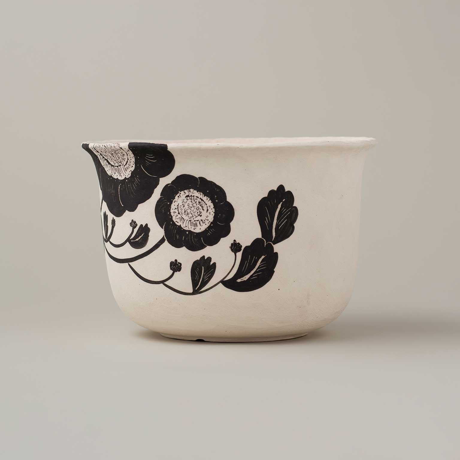 大谷 桃子（オオタニモモコ）黒い花プランター［販売期間：9/11～10/13