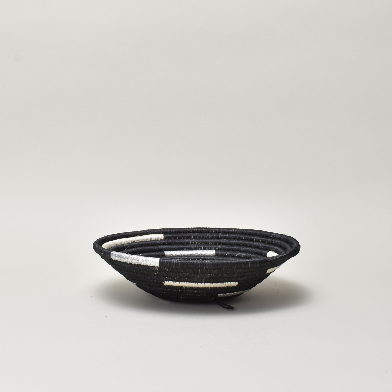 Living motif  OnOur Table  ボード　ボウル バスケット・ボウル | LIVING MOTIF｜家具・インテリアセレクト