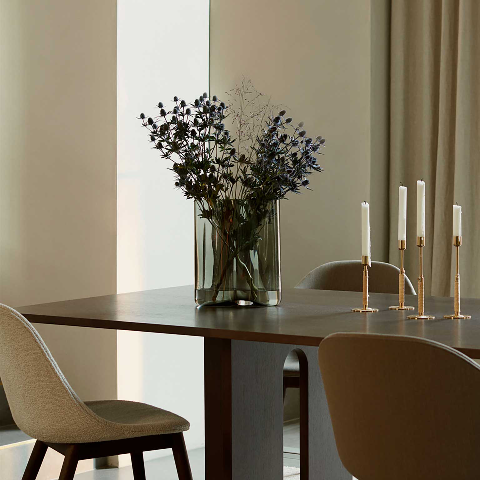 Audo Copenhagen（オドー コペンハーゲン）Aer ベース H33 | LIVING