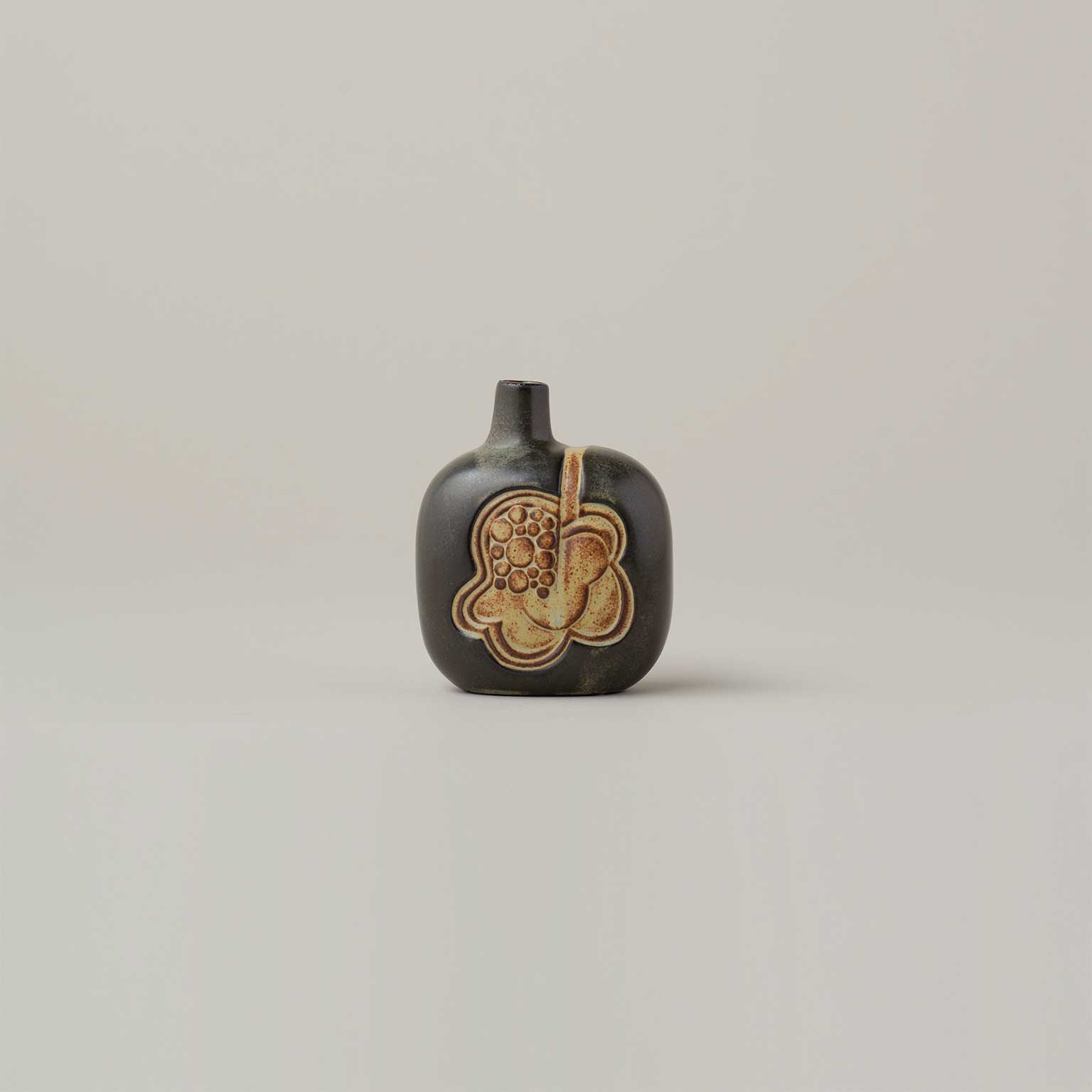 kashiwa（カシワ）フラワーベース Plant relief round S［販売期間：9