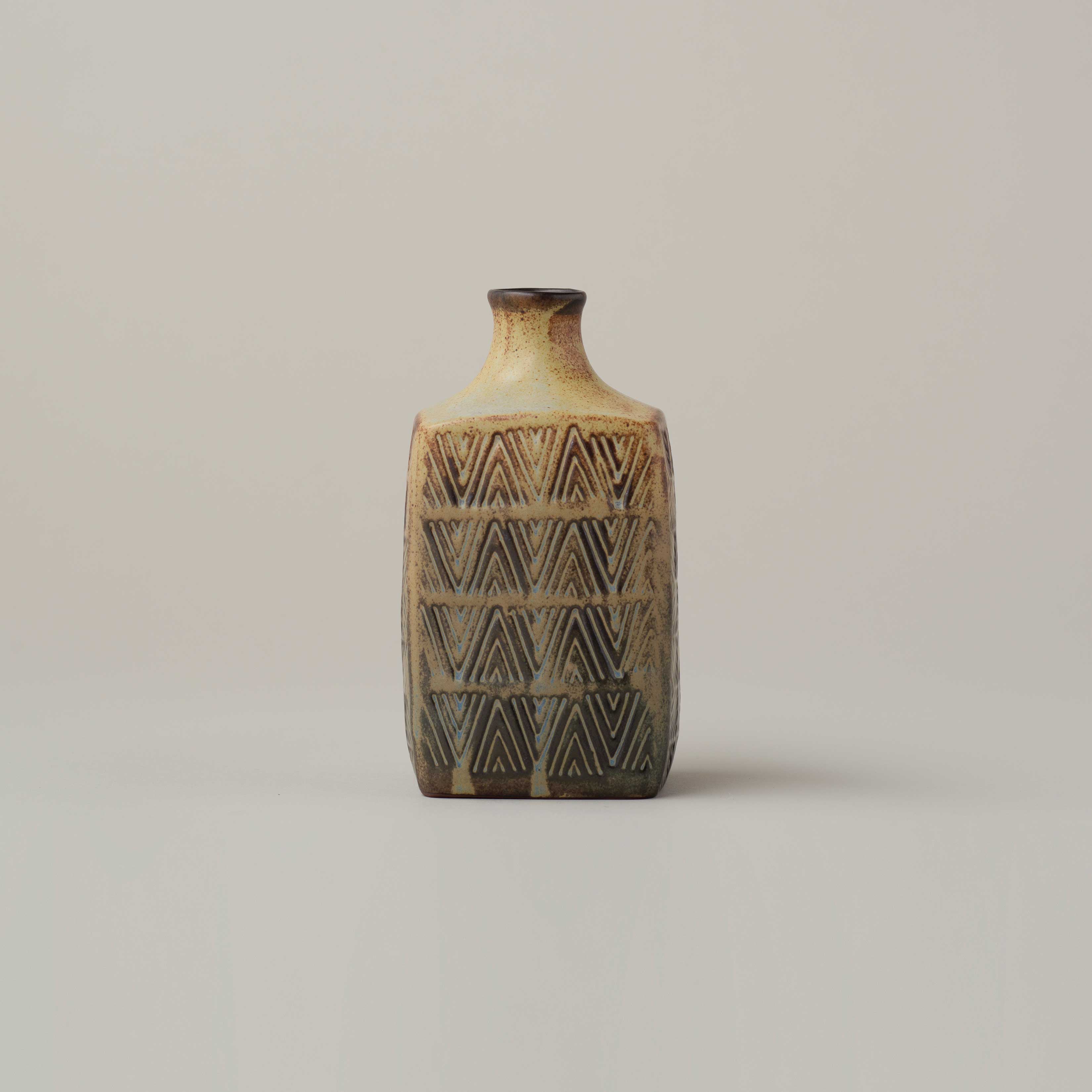 kashiwa（カシワ）フラワーベース Oblique pattern Quadrangular prism