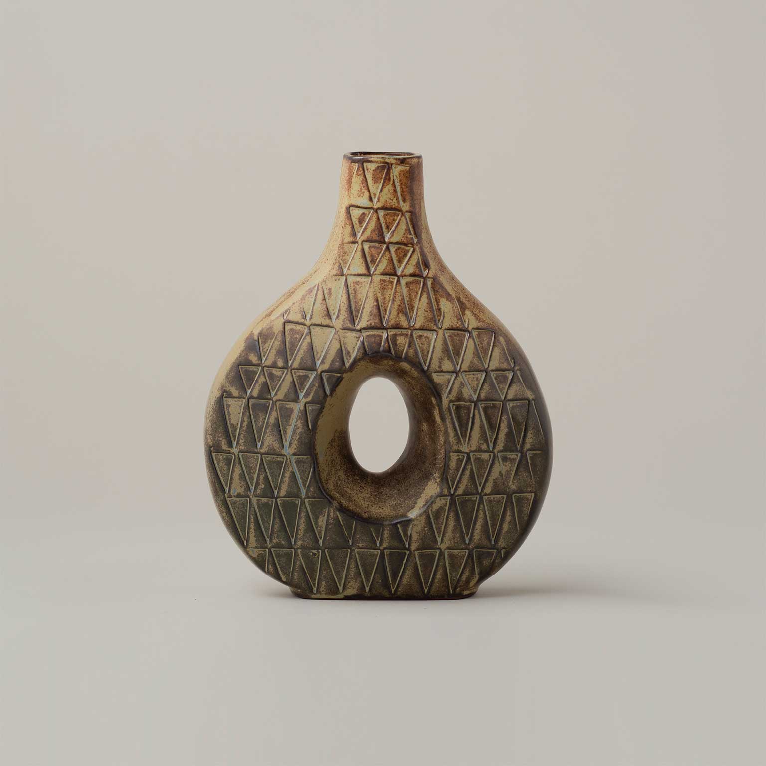 ベビーボディ型フラワーベース 陶器 THROW-A-KISS kashiwa（カシワ）フラワーベース Oblique pattern Float［販売期間：9