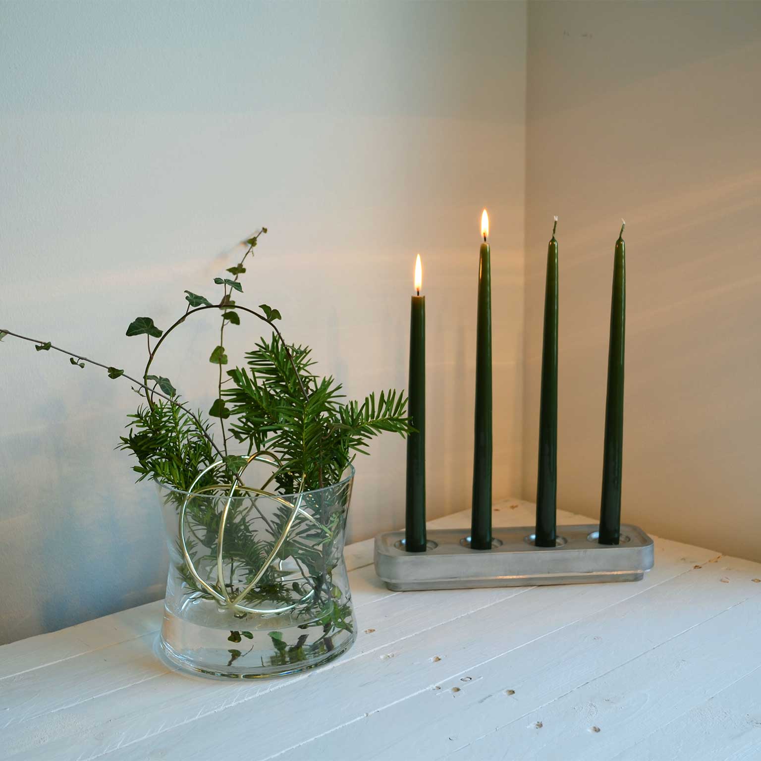 Born in Sweden（ボーン イン スウェーデン）アルミキャンドルホルダー