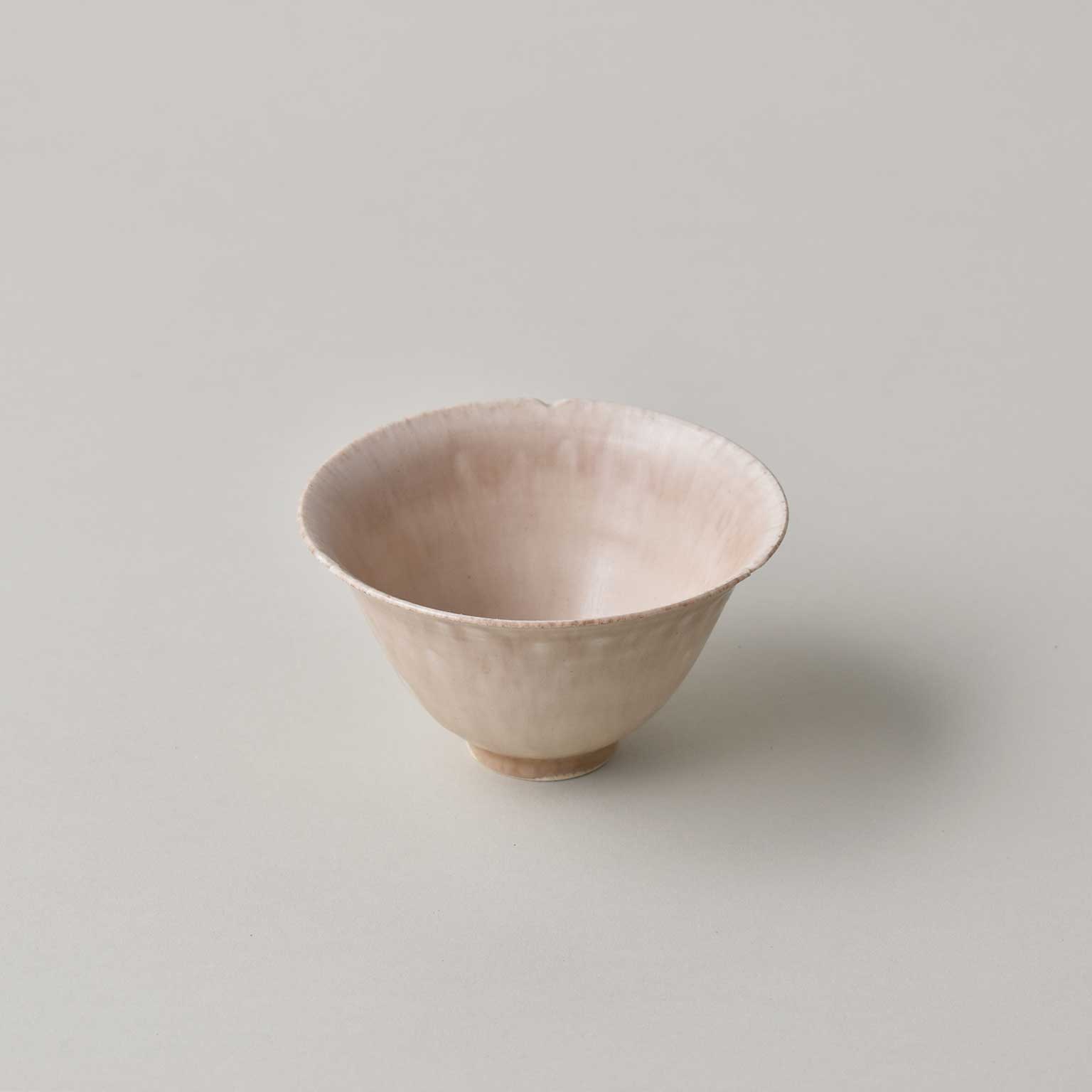 鈎一馬（マガリカズマ）白瓷6寸鉢［販売期間：9/19～10/21