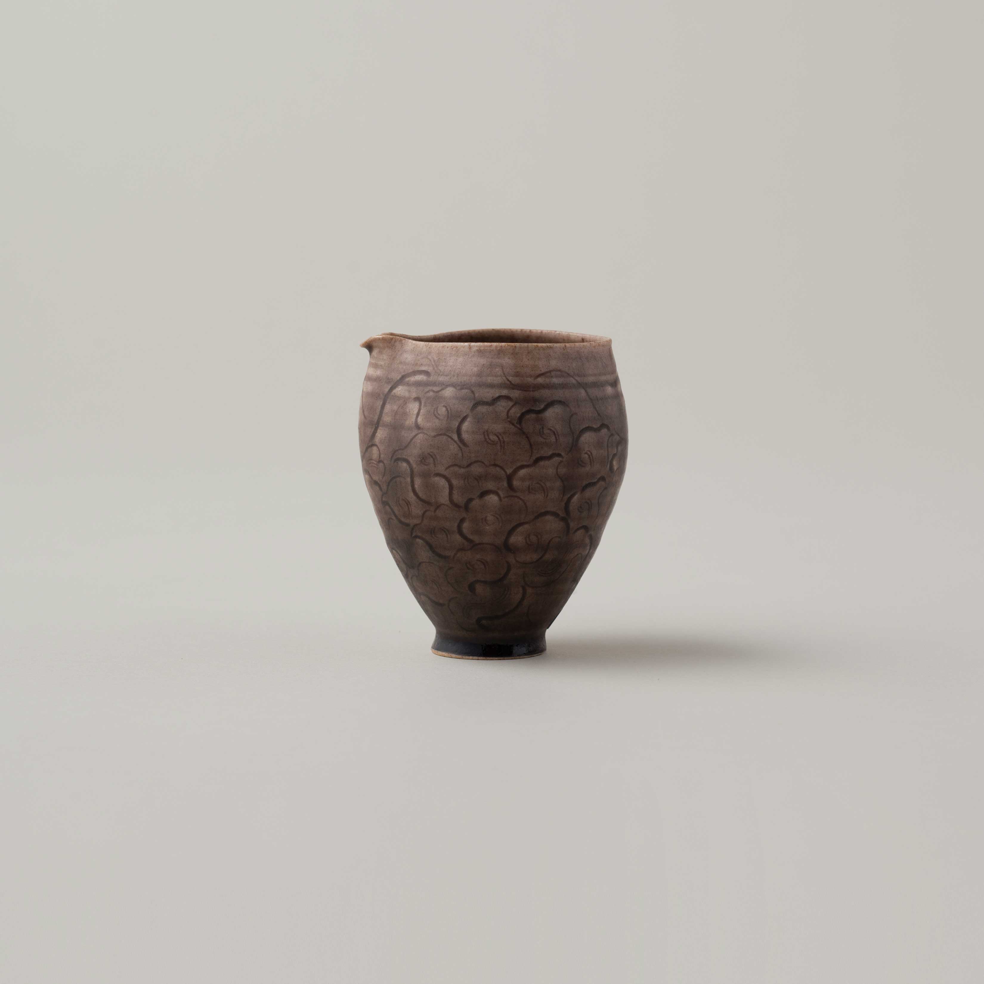 鈎一馬（マガリカズマ）紅瓷墨纏茶海［販売期間：9/11～10/13
