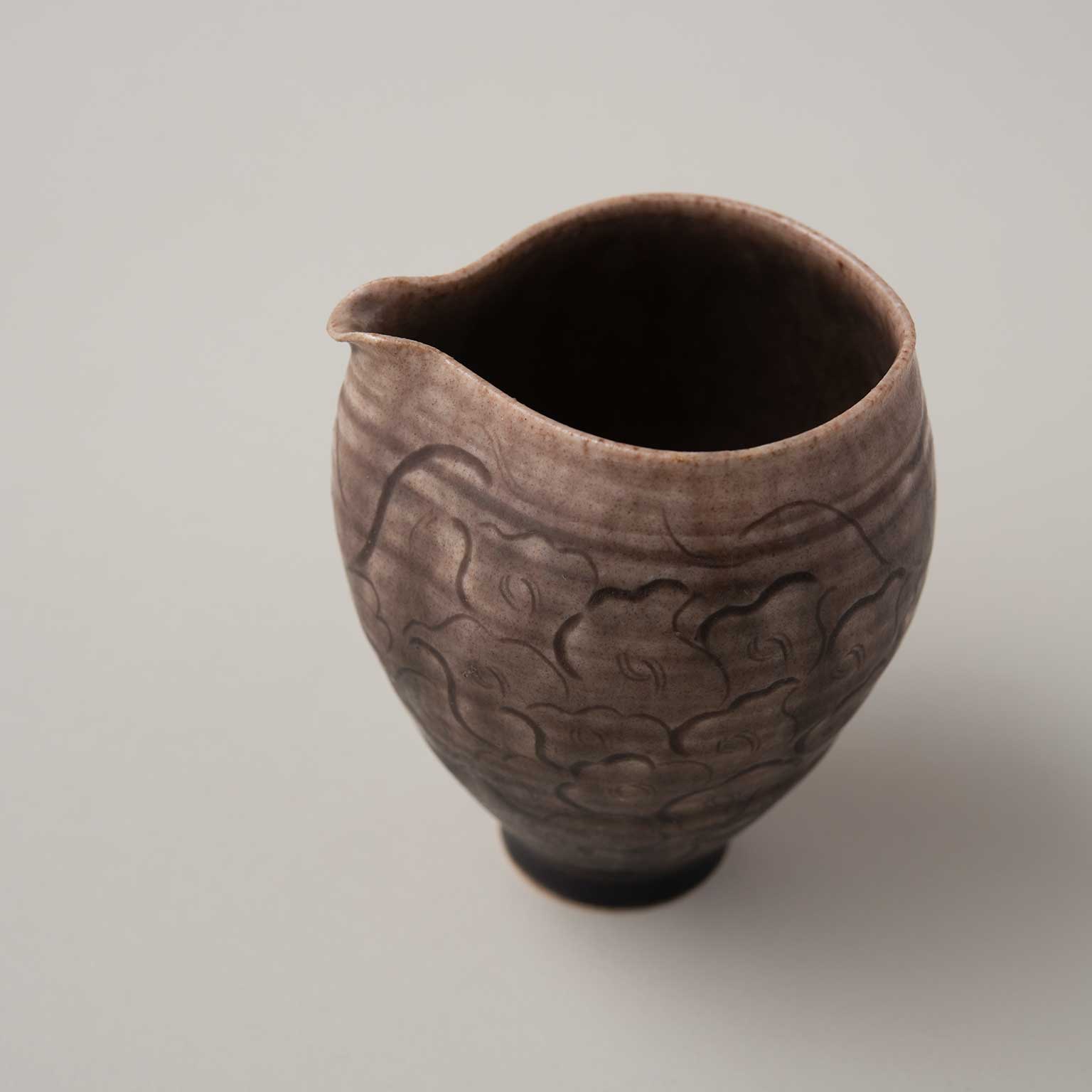 鈎一馬（マガリカズマ）紅瓷墨纏茶海［販売期間：9/11～10/13