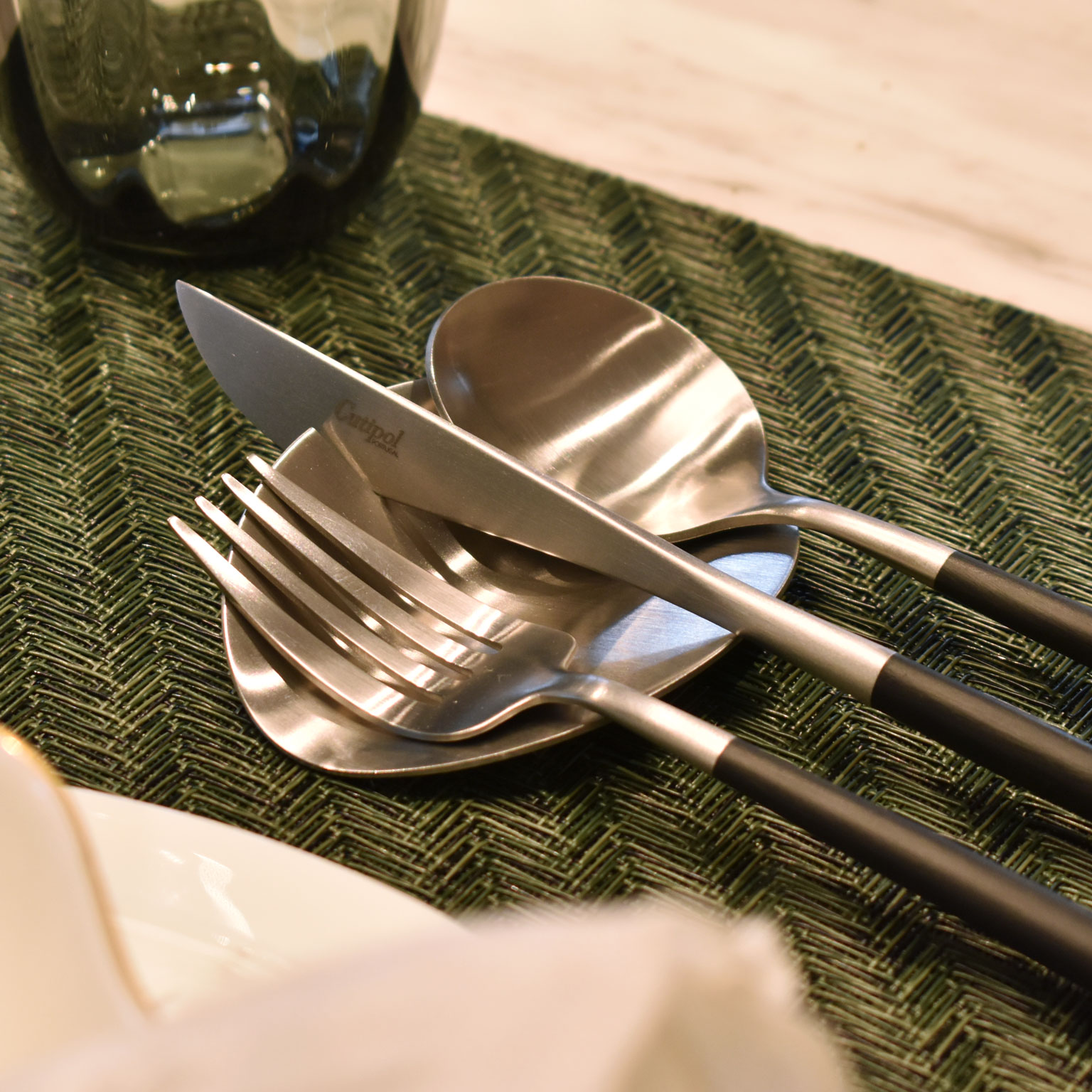 Cutipol（クチポール）カトラリーレスト | LIVING MOTIF｜家具