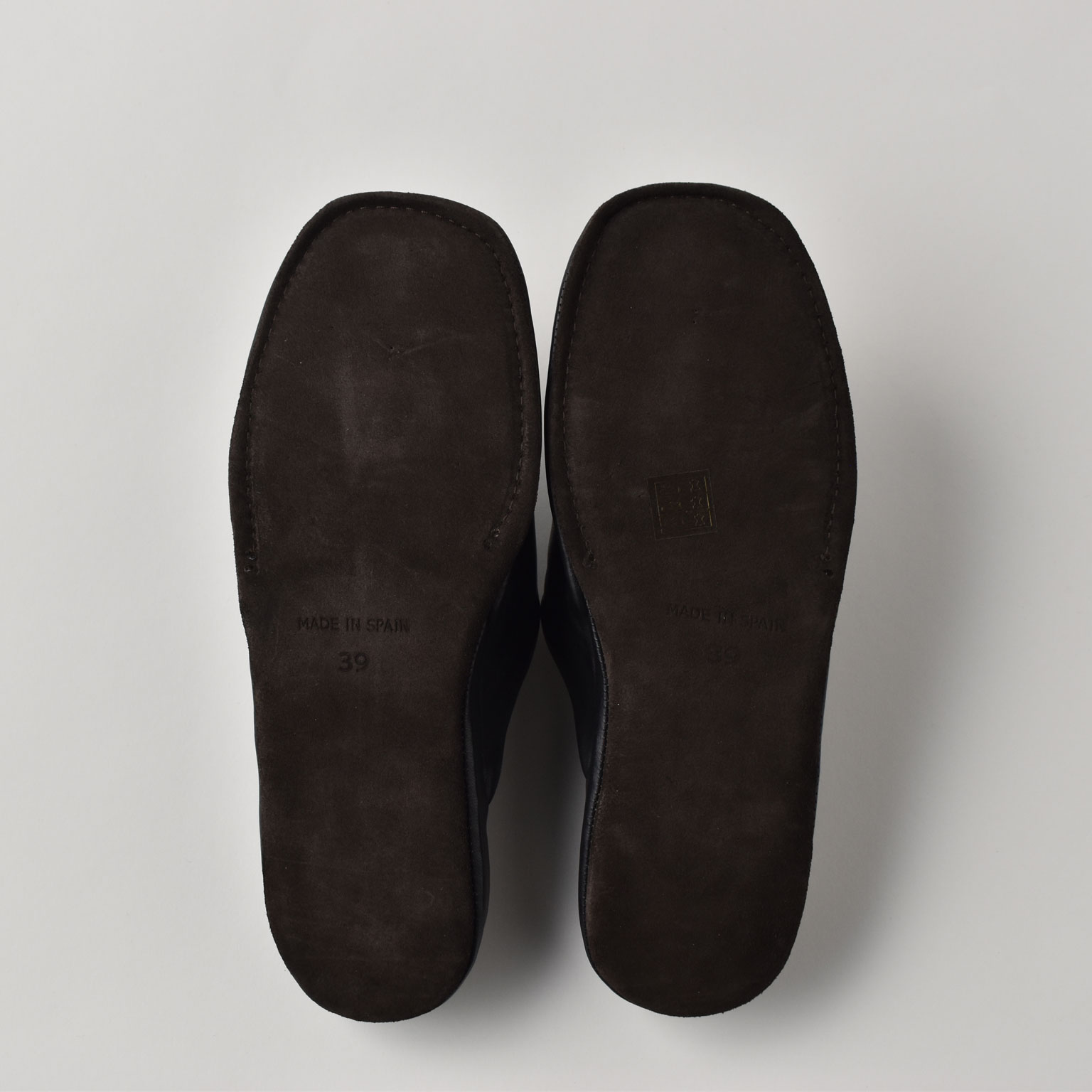 HOMERS（ホマーズ）レザースリッパ | LIVING MOTIF｜家具・インテリア