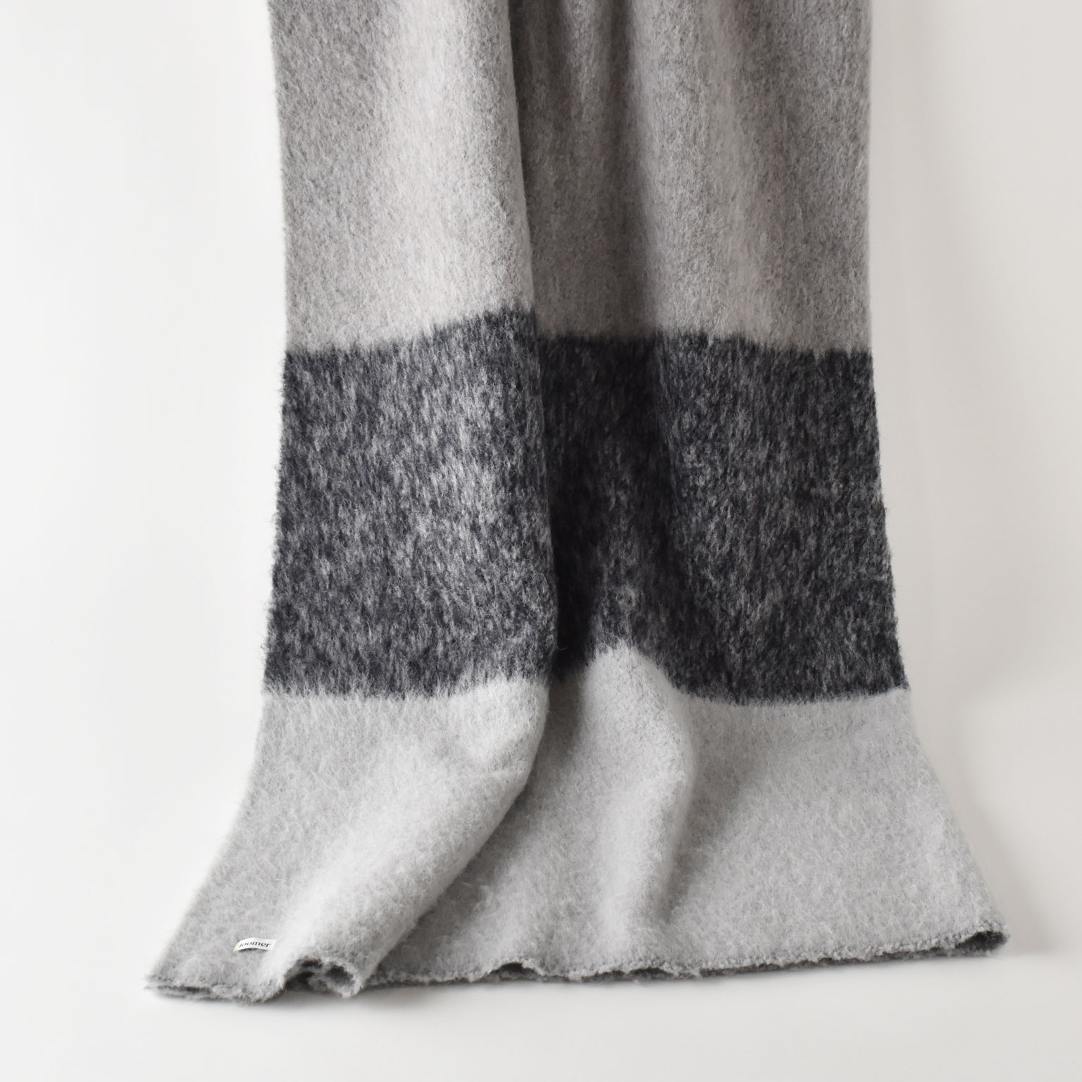 Loomer ブランケット loomer /ルーマー］Shetland Wool Plain Blanket Poncho – pate.