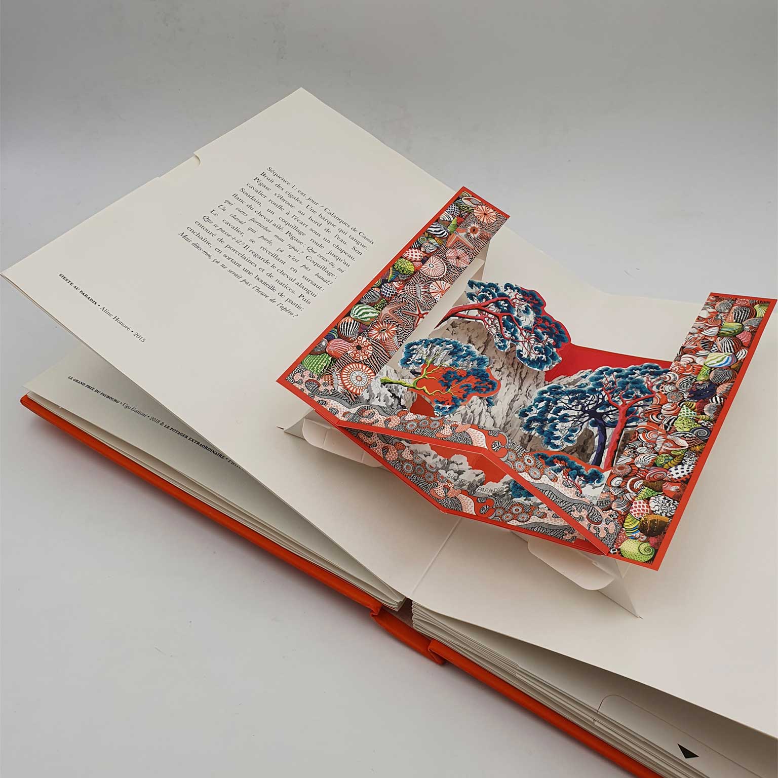 Hermes Pop Up | LIVING MOTIF｜家具・インテリアセレクトショップ