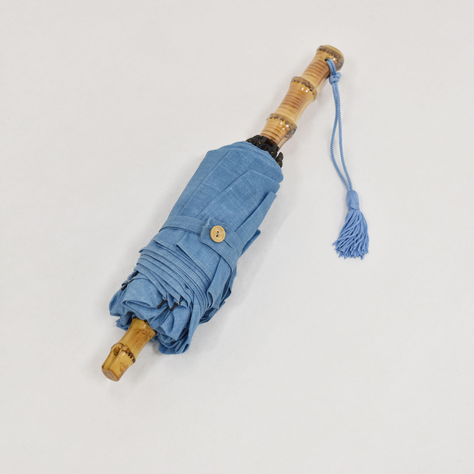 傳-ツタエ 青白シマウマ柄　日傘 木製持ち手 母の日 花とセット「河馬印本舗 晴雨兼用折りたたみ日傘」｜フラワー