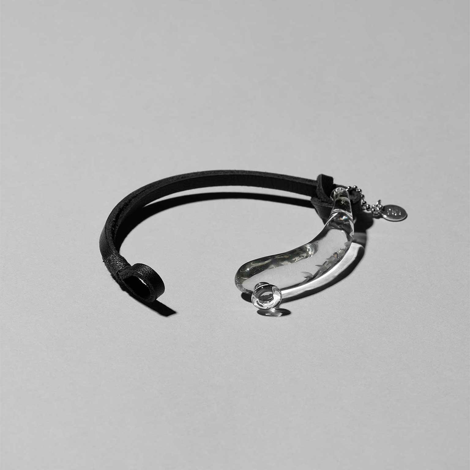 SIRI SIRI（シリシリ）ブレスレット Arrow S | LIVING MOTIF｜家具 