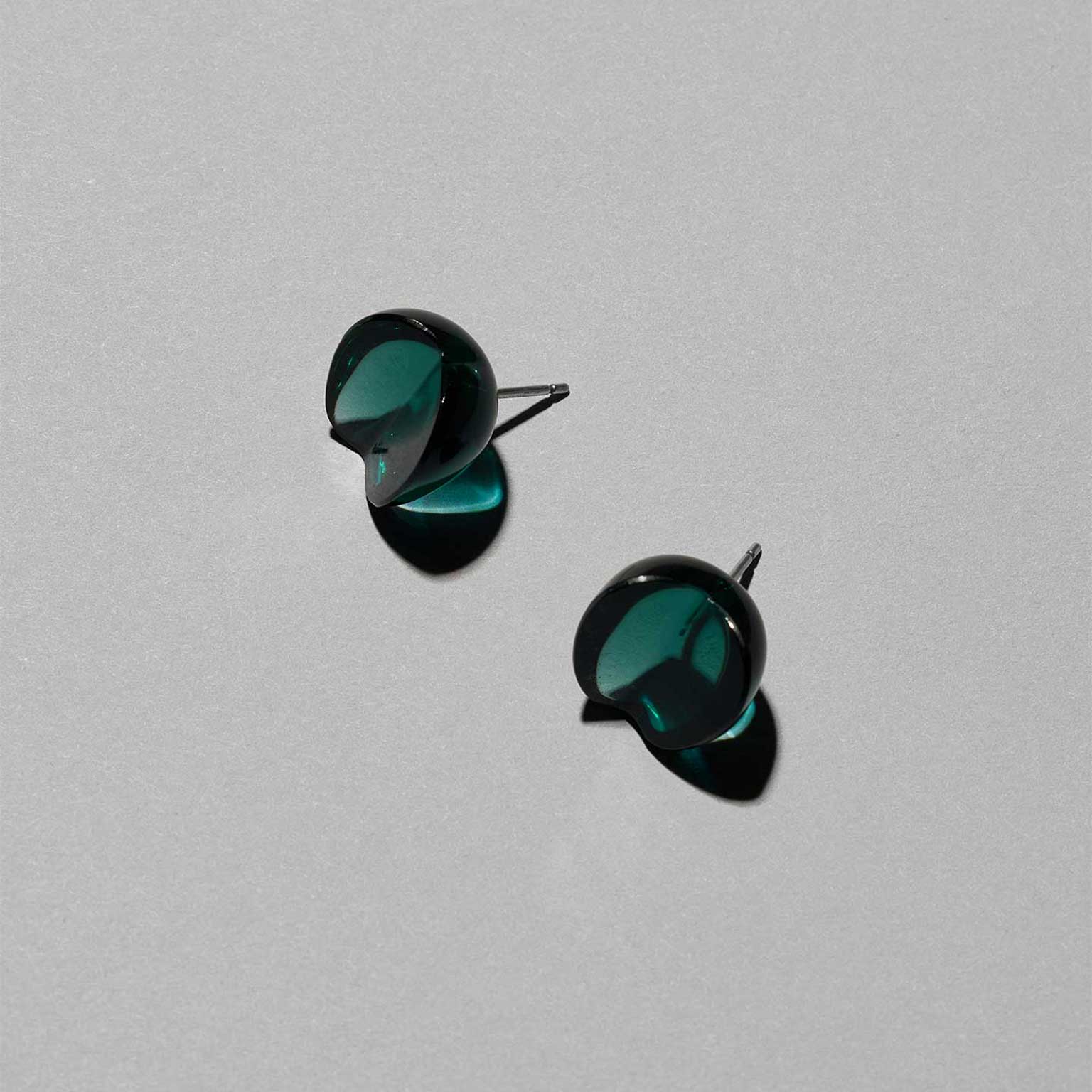 SIRI SIRI（シリシリ）ピアス Apple Teal グリーン | LIVING MOTIF