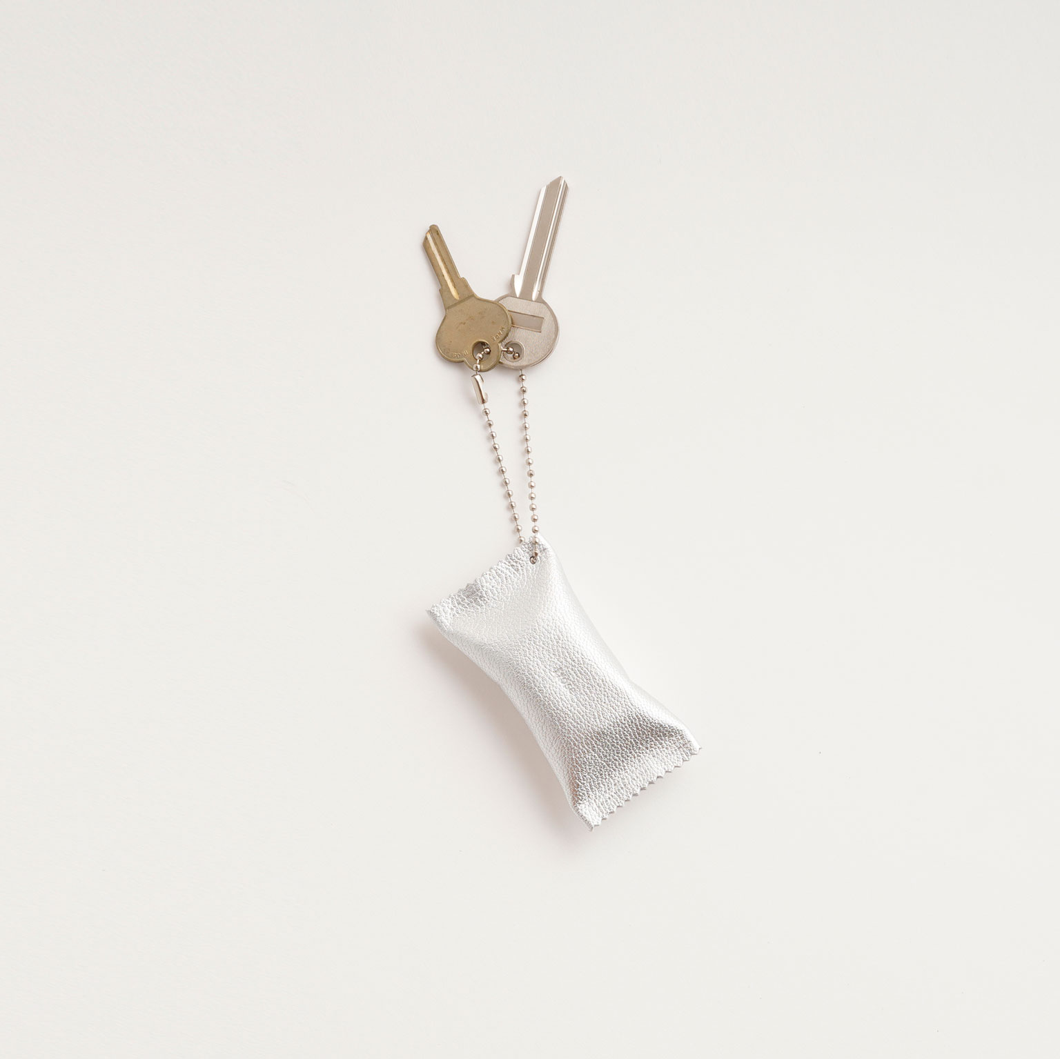 i ro se（イロセ）WHISTLE CHARM | LIVING MOTIF｜家具・インテリア