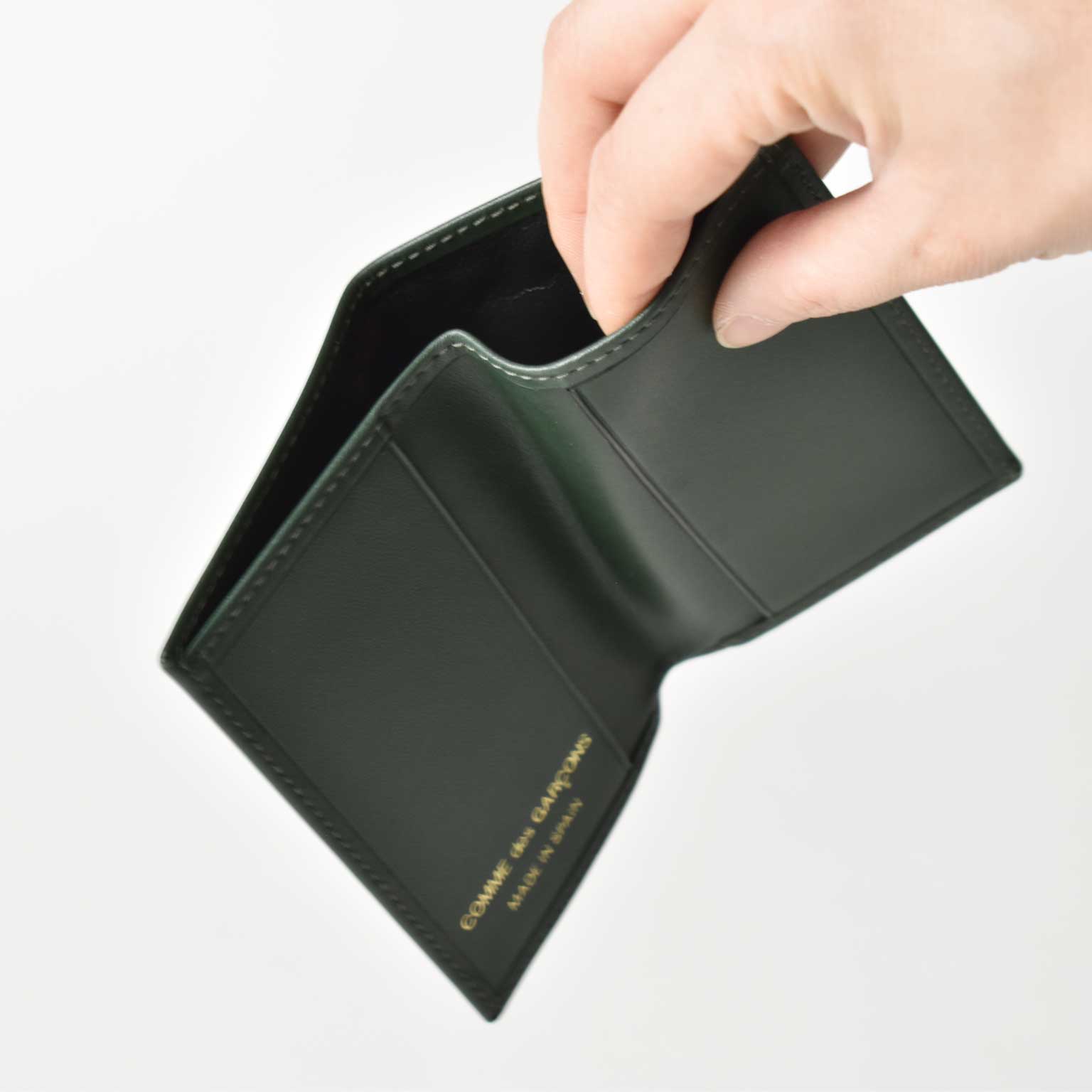 COMME des GARCONS（コム デ ギャルソン）CLASSIC LINE 二つ折り名刺