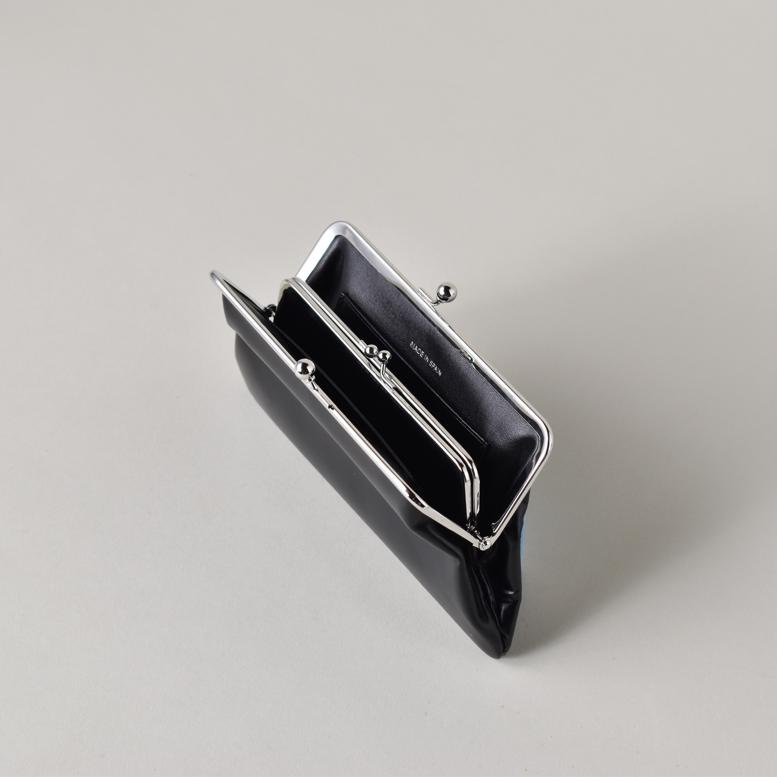 新品 ウォレット コムデギャルソン キスクラスプ がま口 ミディアム 財布 Wallet COMME des GARCONS KISS CLASPシリーズ☆12月21日(土