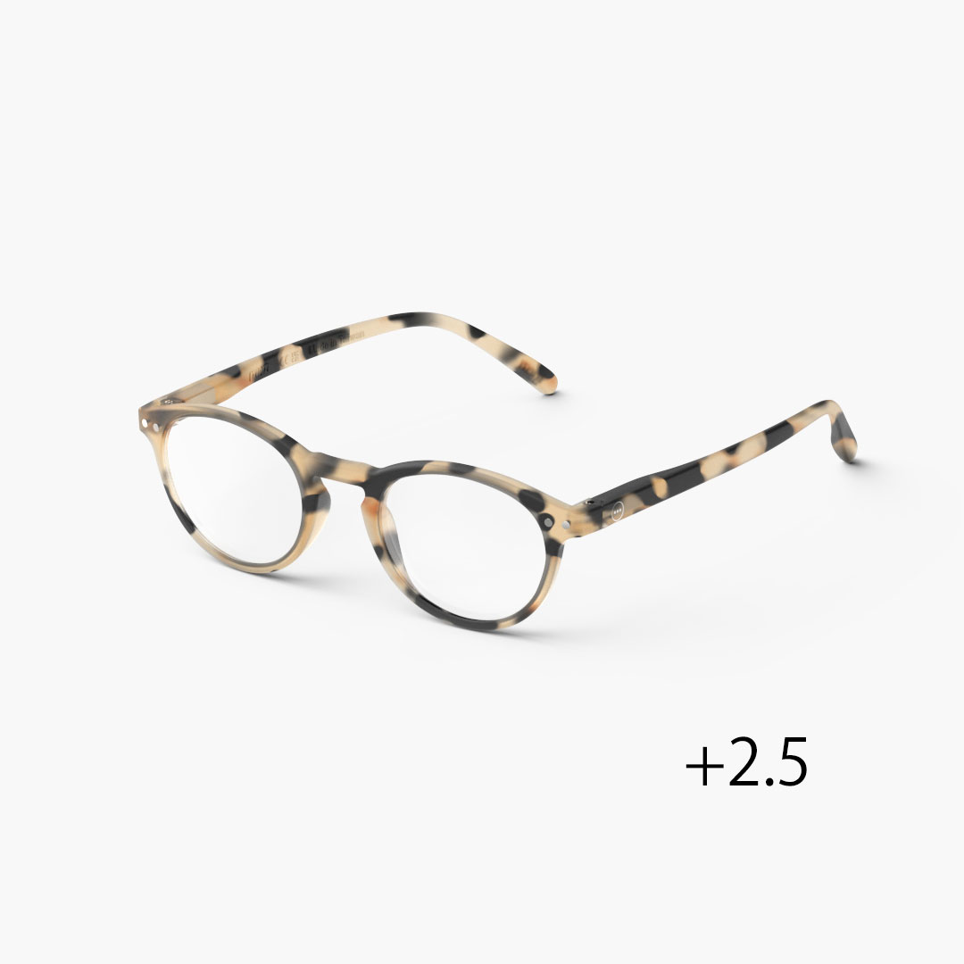 IZIPIZI（イジピジ）READING GLASSES #A Light Tortoise +2.5 | LIVING