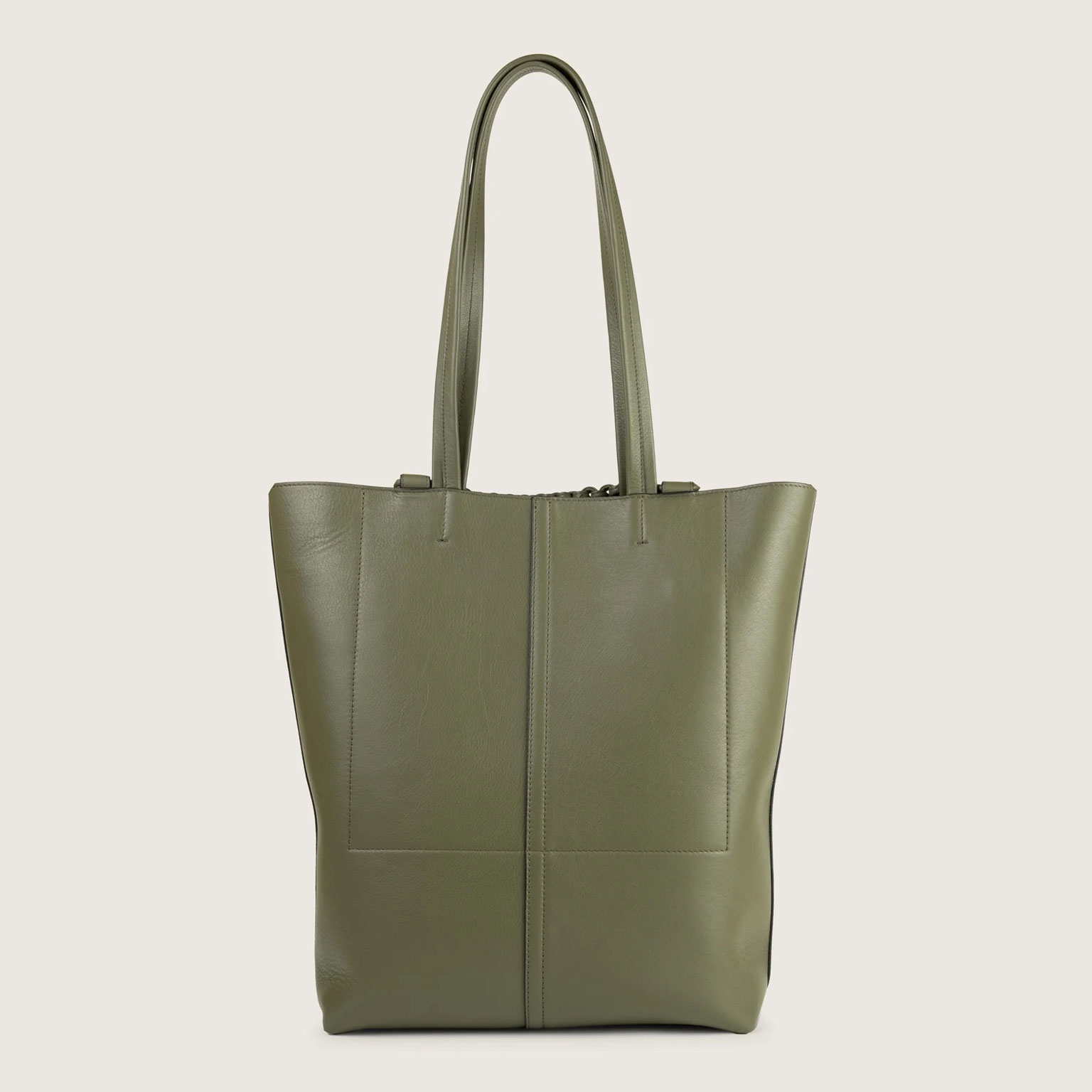 SAGAN VIENNA（サガン ヴィエンナ）PAZAR BOOK TOTE カウレザー