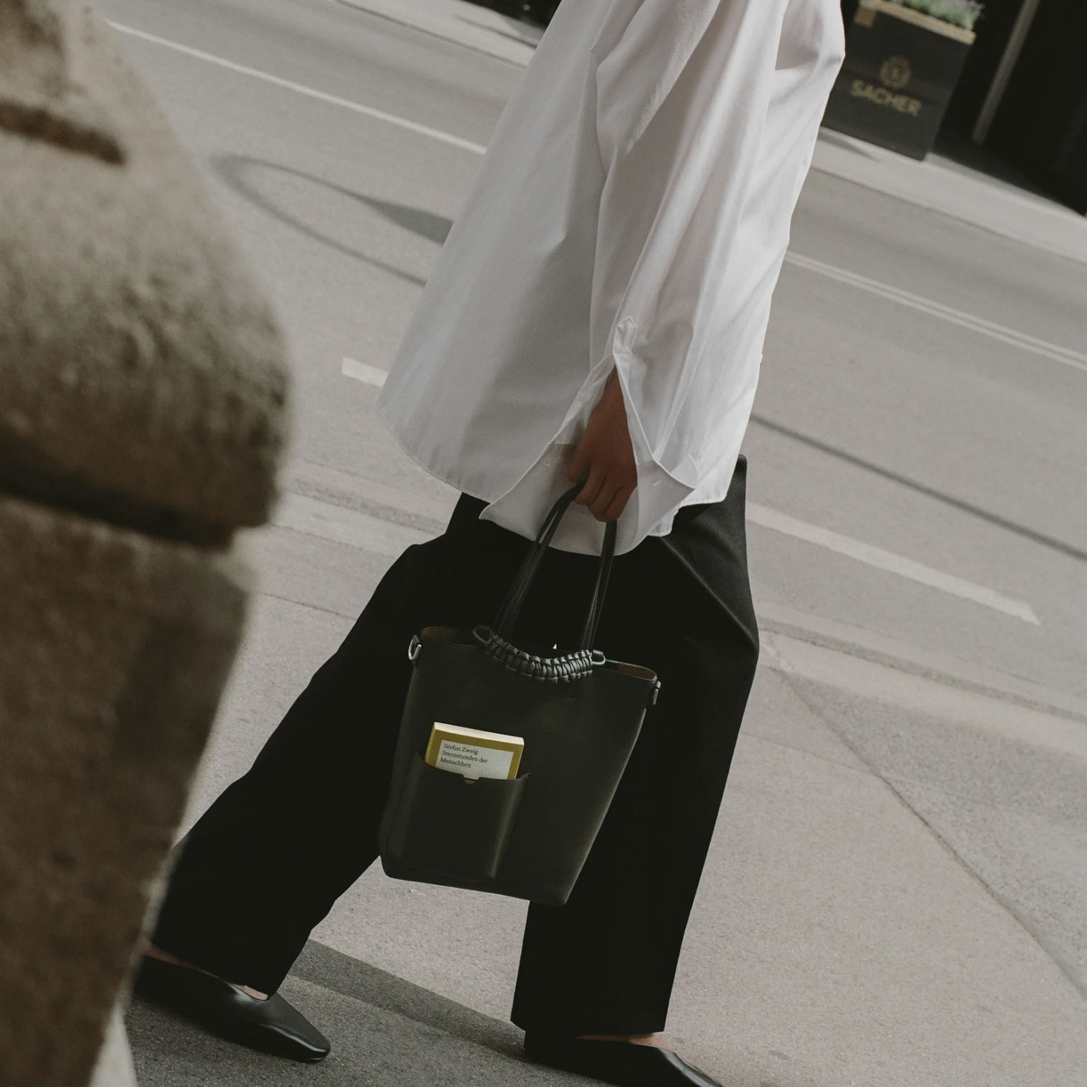SAGAN VIENNA（サガン ヴィエンナ）PAZAR BOOK TOTE Nano カウレザー