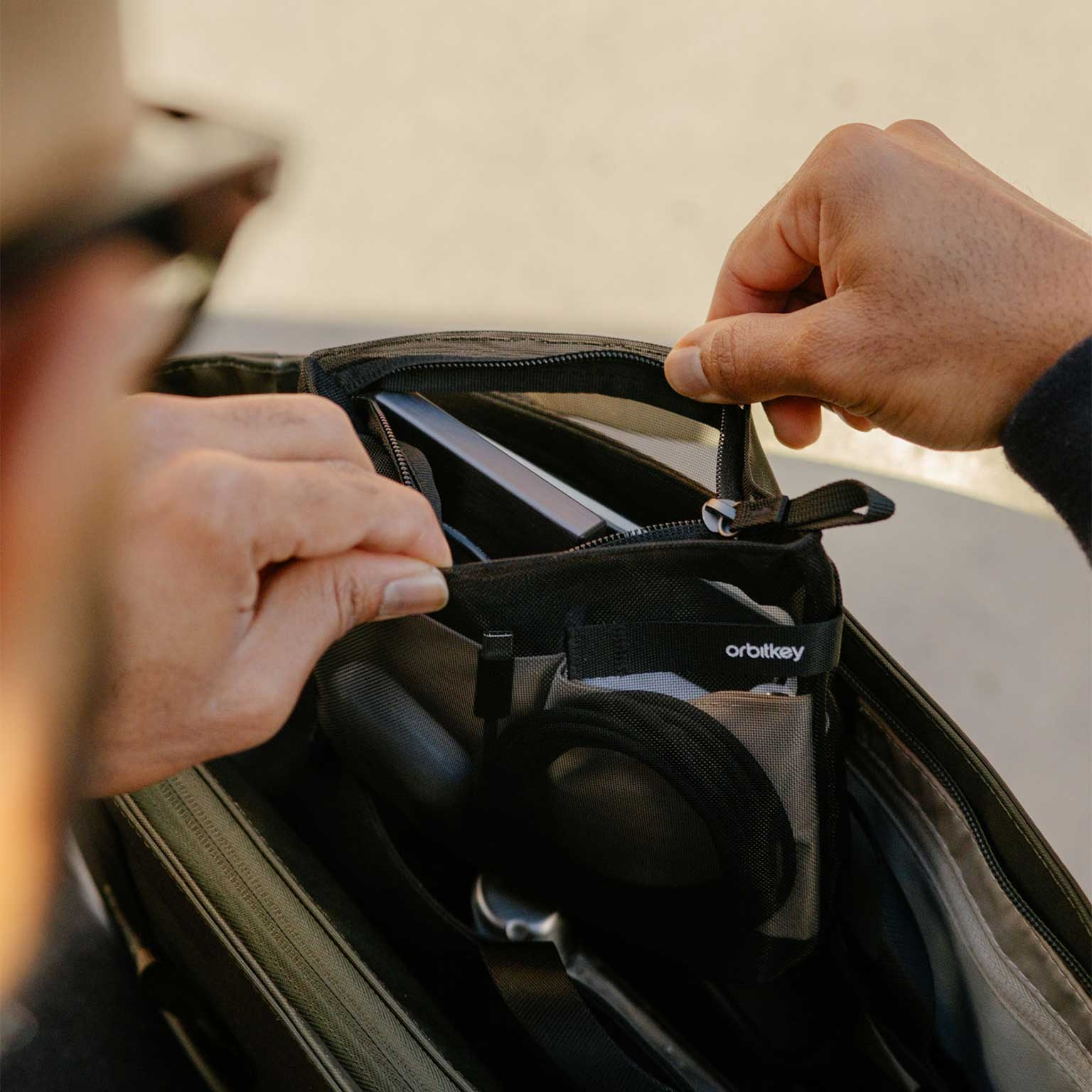 Orbitkey（オービットキー）Pouch Trio ブラック | LIVING MOTIF｜家具