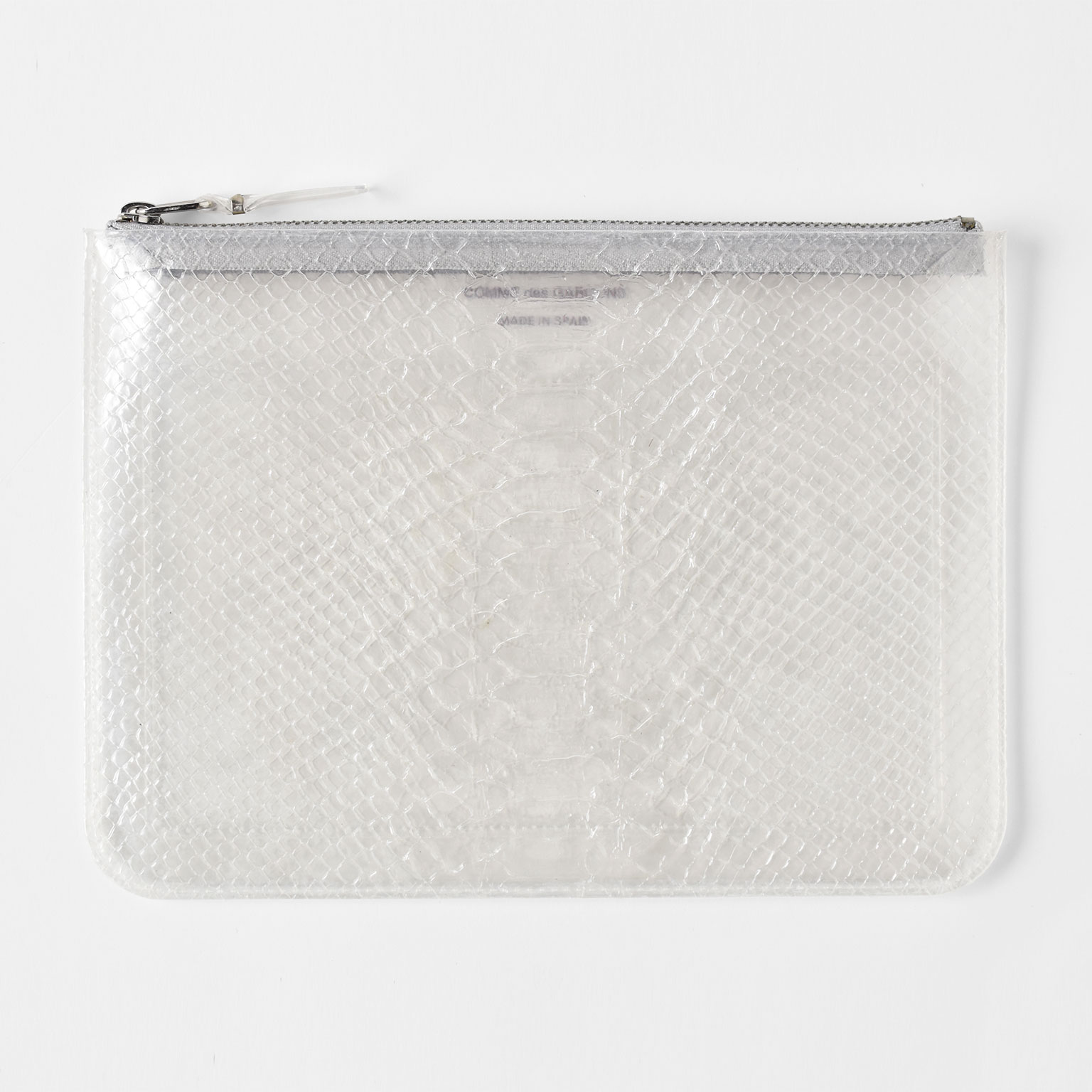 COMME des GARCONS（コム デ ギャルソン）SILVER EYELET L字型ZIP財布